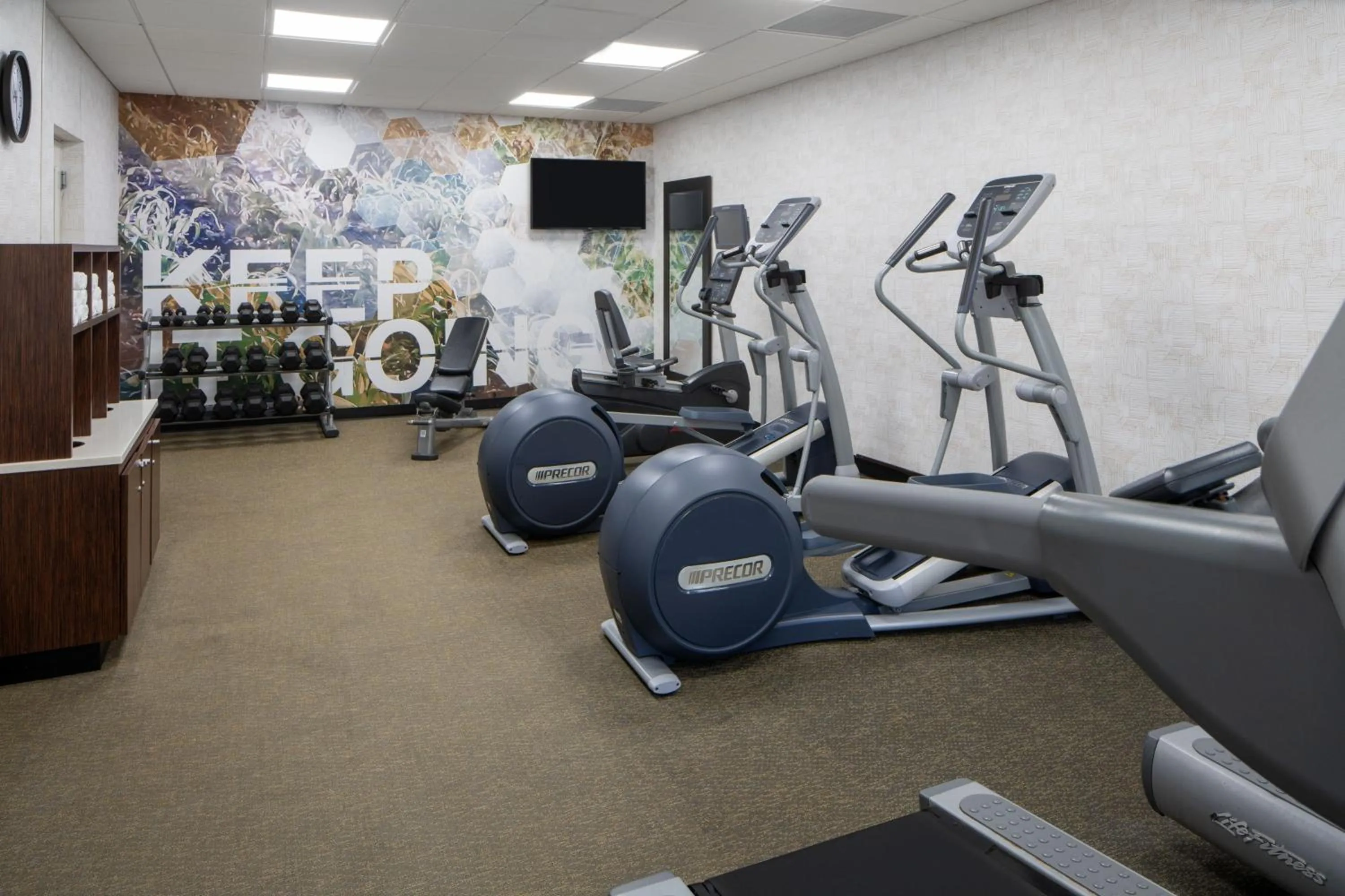 Fitness centre/facilities in SpringHill Suites by Marriott Orlando Convention Center