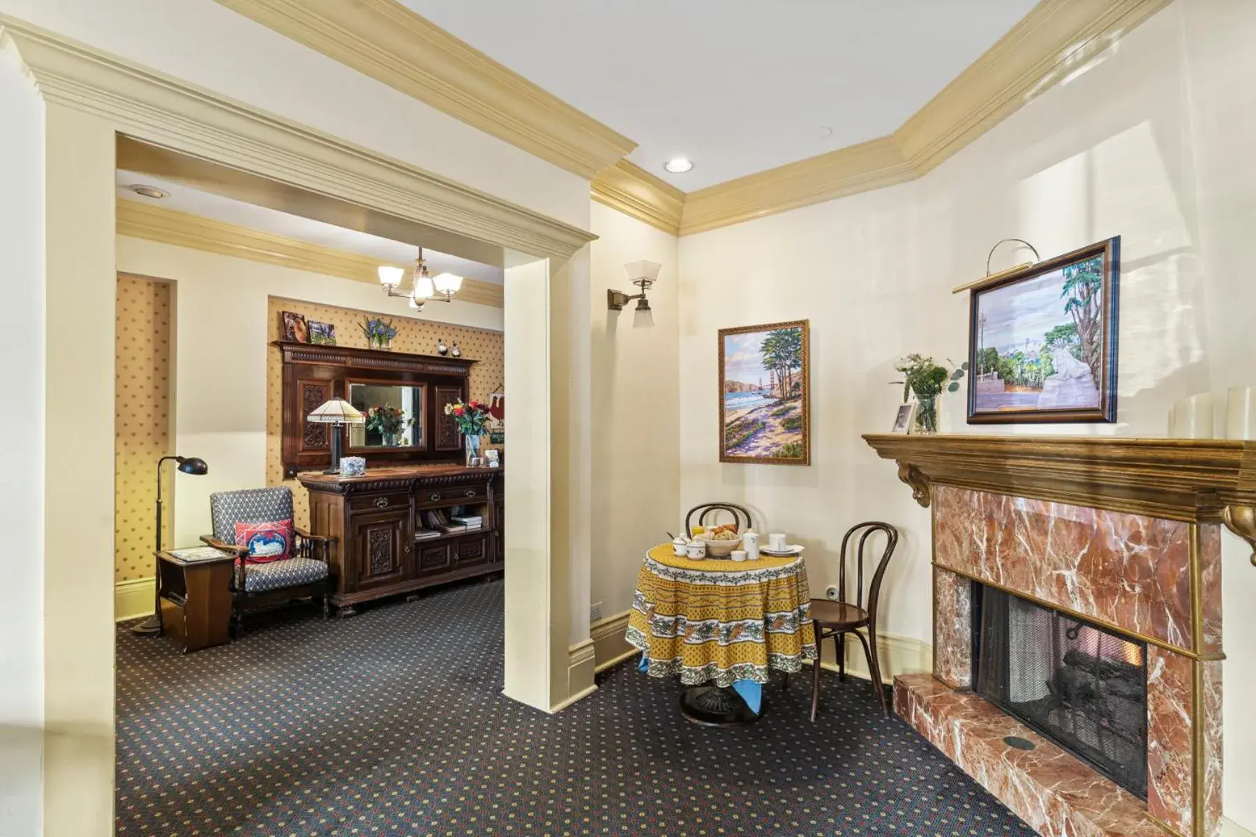 Lobby or reception in Golden Gate Hotel Lobby or reception in Golden Gate Hotel