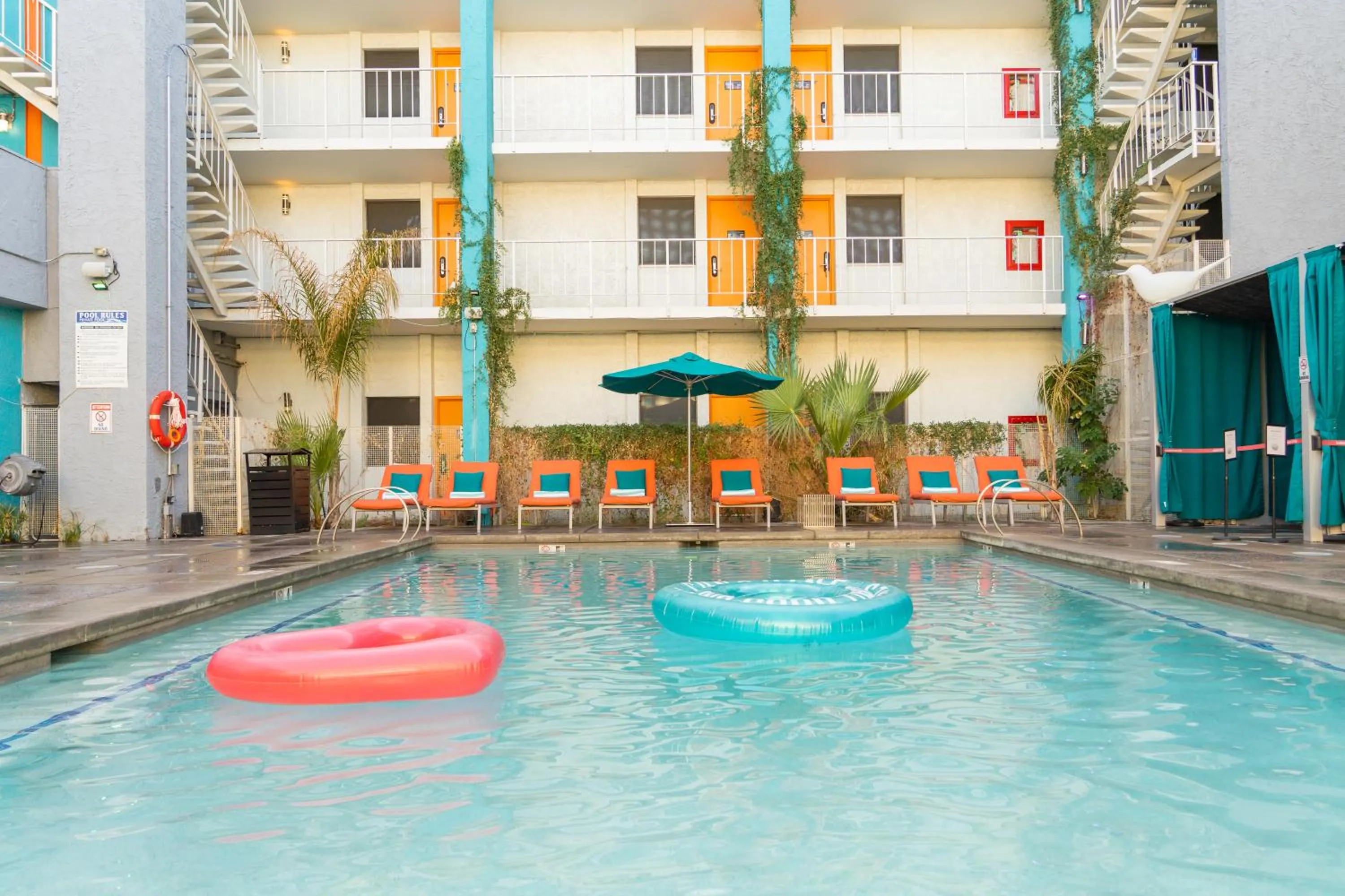Pool view in The Clarendon Hotel & Spa, BW Signature Collection