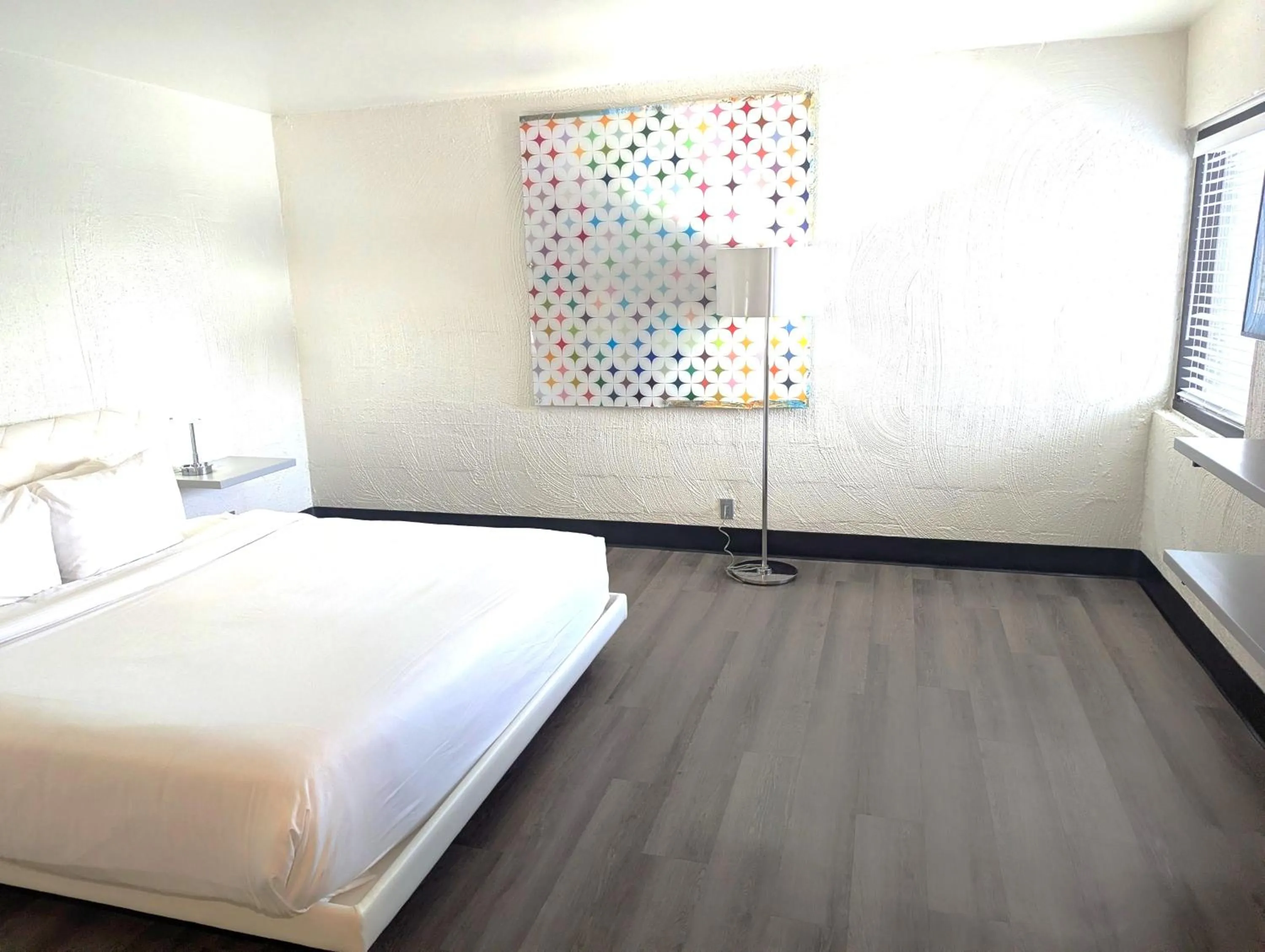 Bedroom, Bed in The Clarendon Hotel & Spa, BW Signature Collection