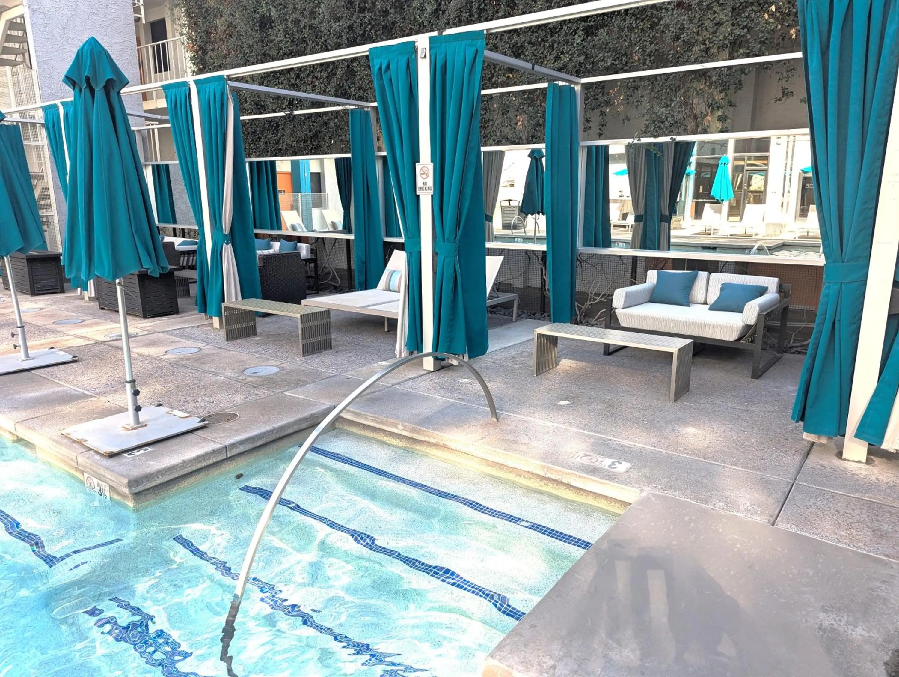 Swimming pool in The Clarendon Hotel & Spa, BW Signature Collection