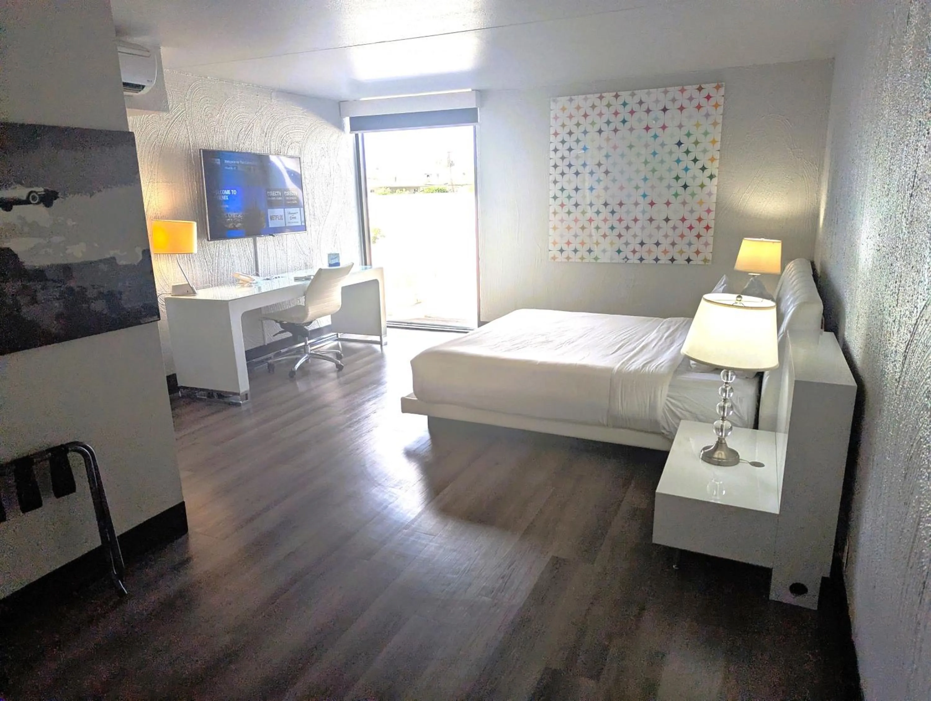 Bedroom, Bed in The Clarendon Hotel & Spa, BW Signature Collection