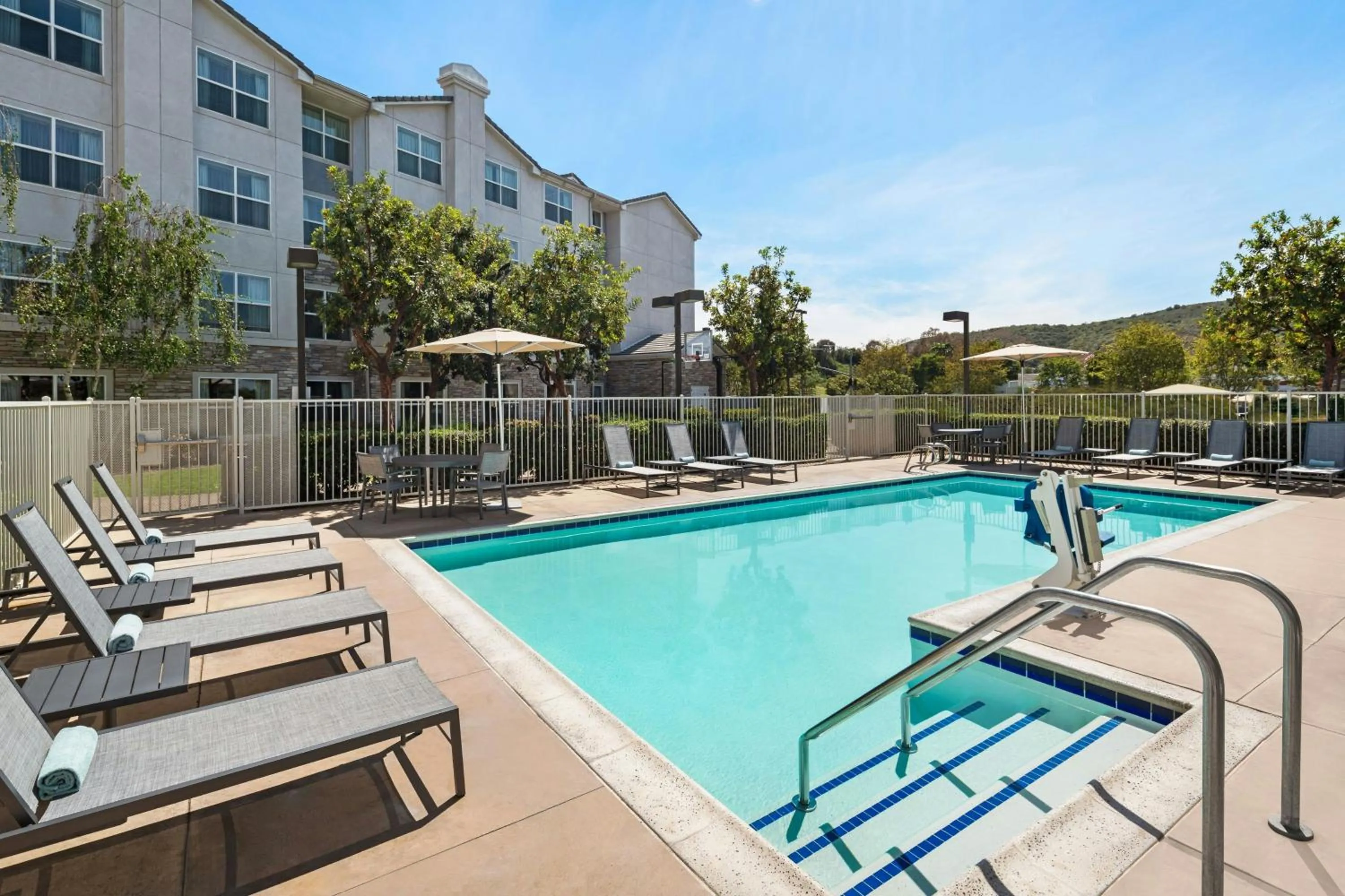 Swimming pool in Residence Inn San Diego Rancho Bernardo Scripps Poway