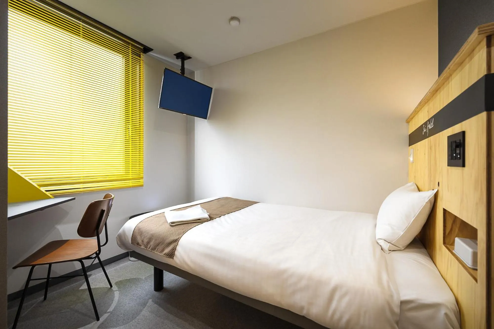 Bedroom, Bed in Sai Hotel