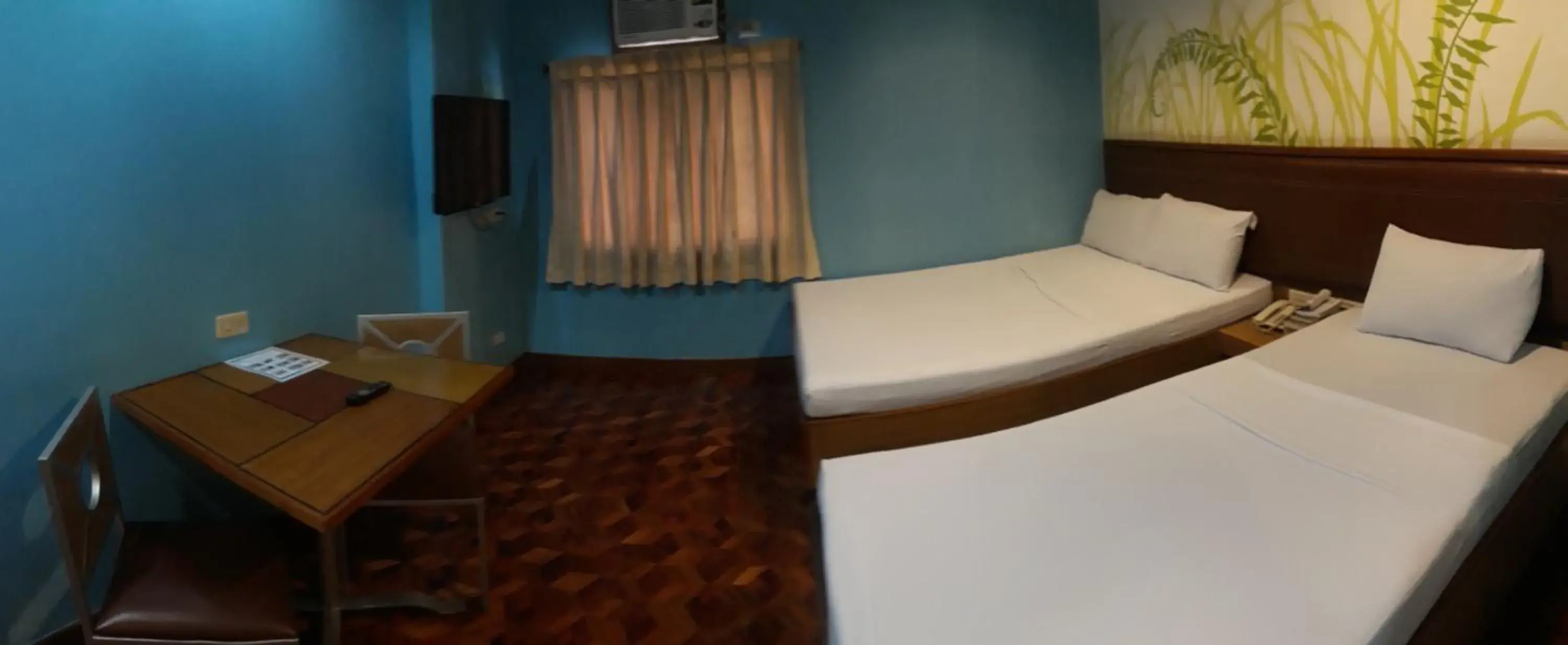 Photo of the whole room, Bed in Park Bed and Breakfast Hotel Pasay Photo of the whole room, Bed in Park Bed and Breakfast Hotel Pasay