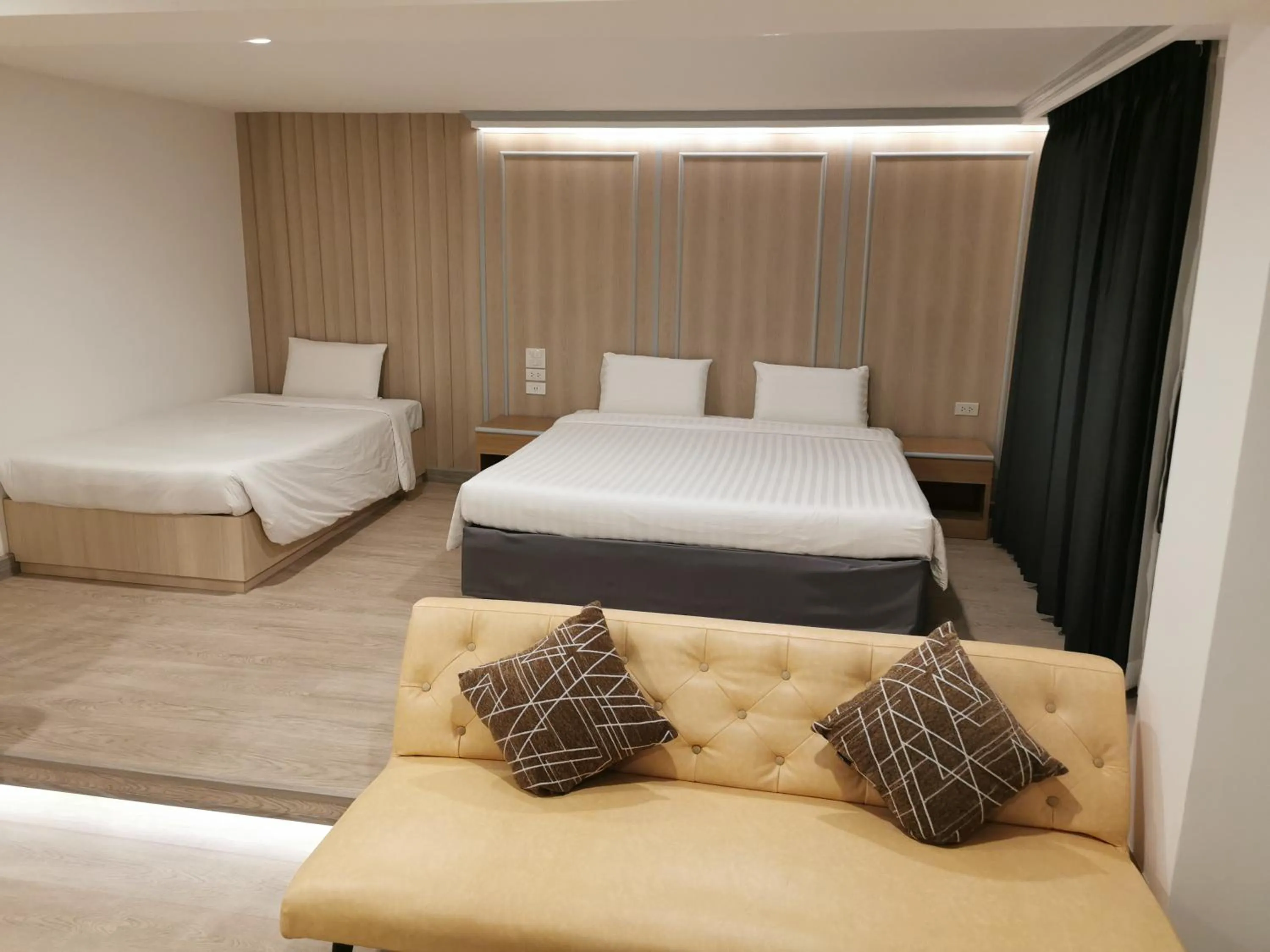 Bedroom in Sakol Hotel