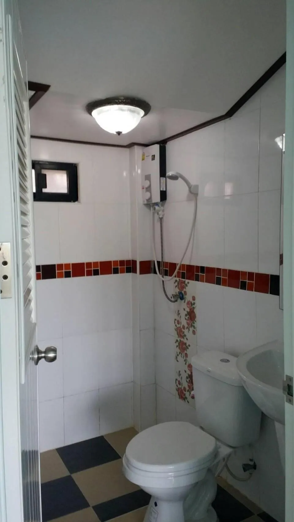 Ocean View Resort - Koh Sichang