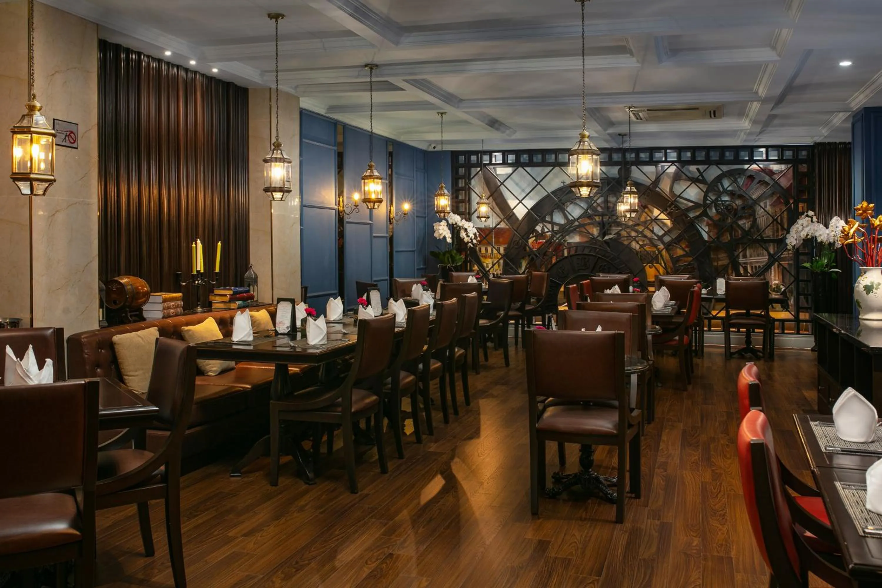 Restaurant/places to eat in O'Gallery Premier Hotel & Spa