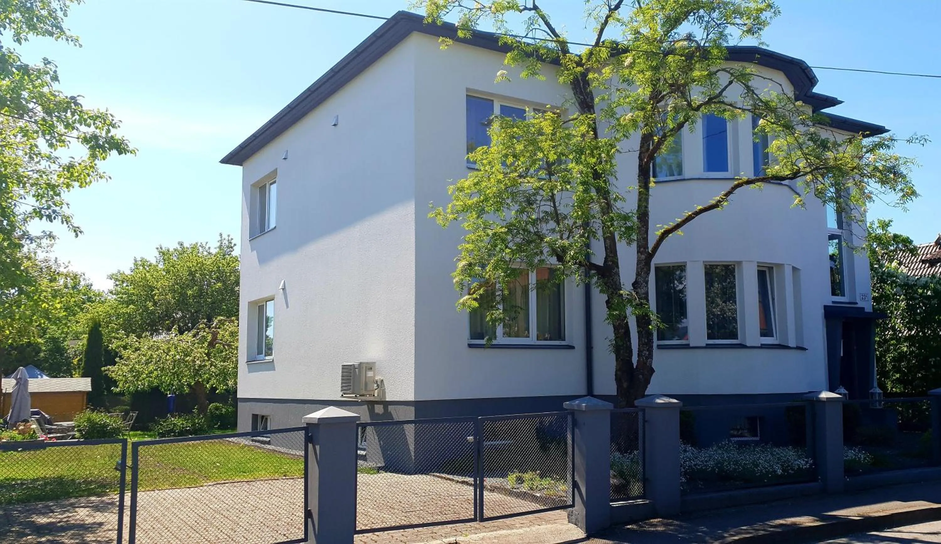 Raivet Apartment