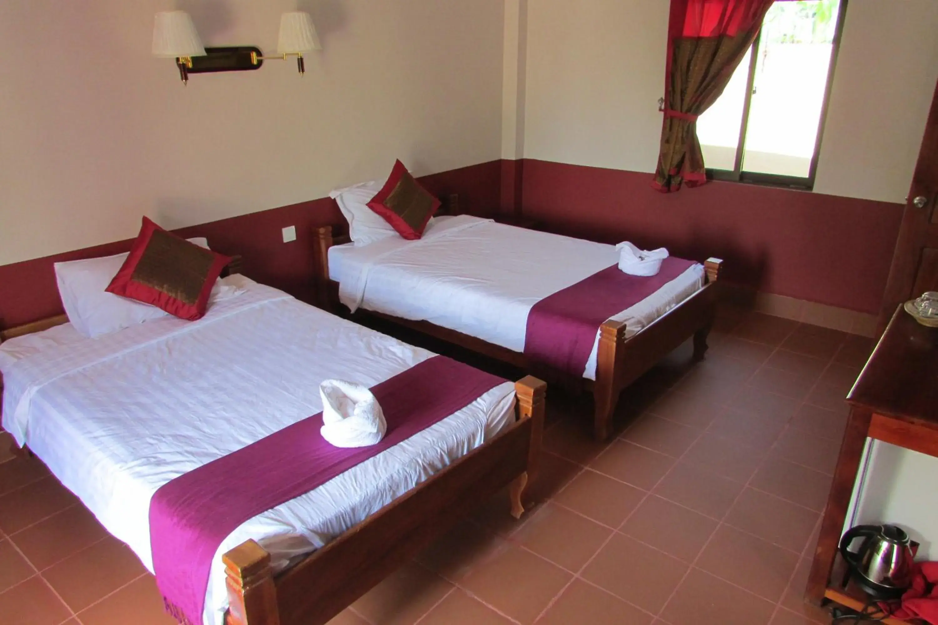 Staycation Offer - Twin Room + 10% Discount on Drink in Phoumrumduol Bungalow Staycation Offer - Twin Room + 10% Discount on Drink in Phoumrumduol Bungalow