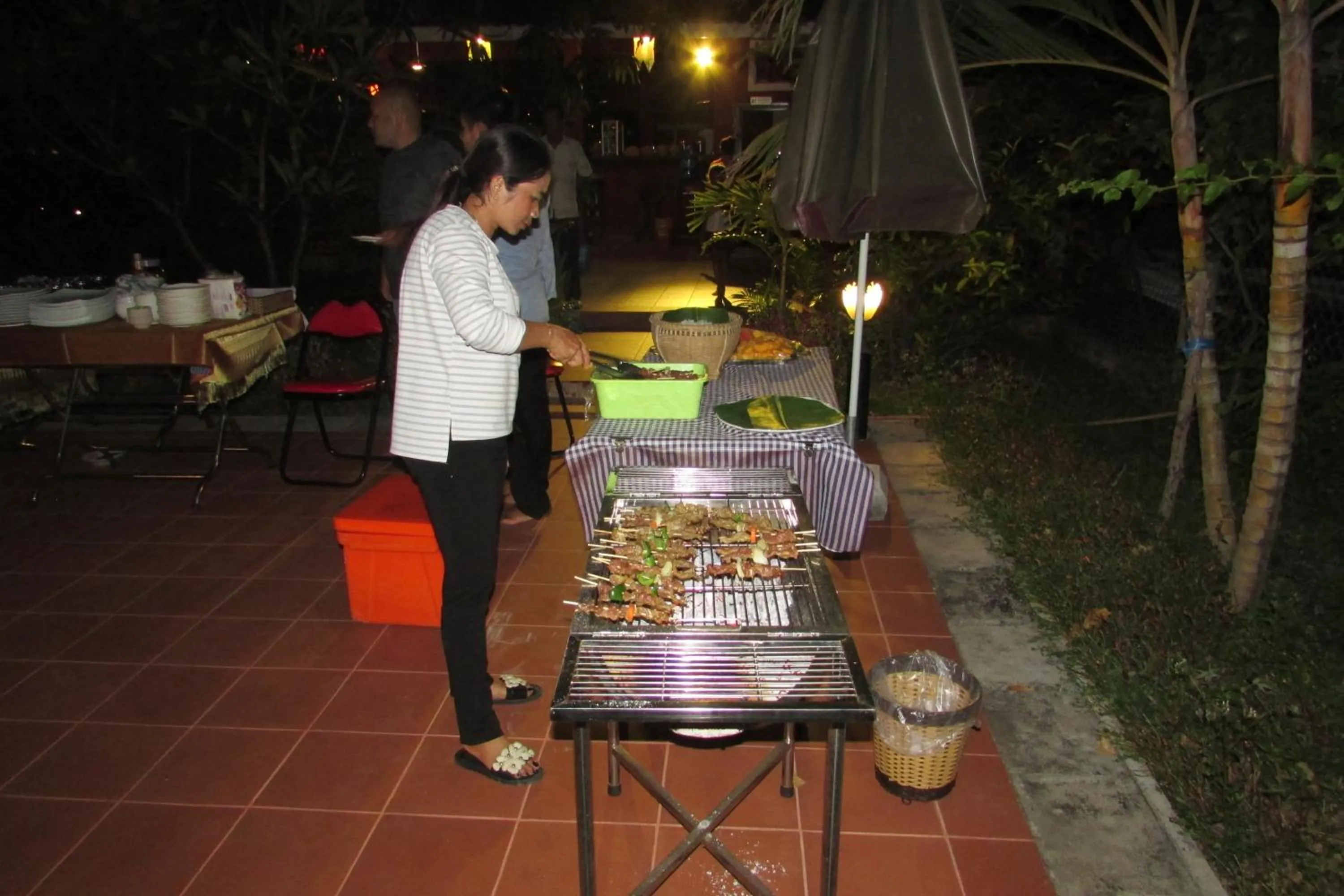 Staff in Phoumrumduol Bungalow