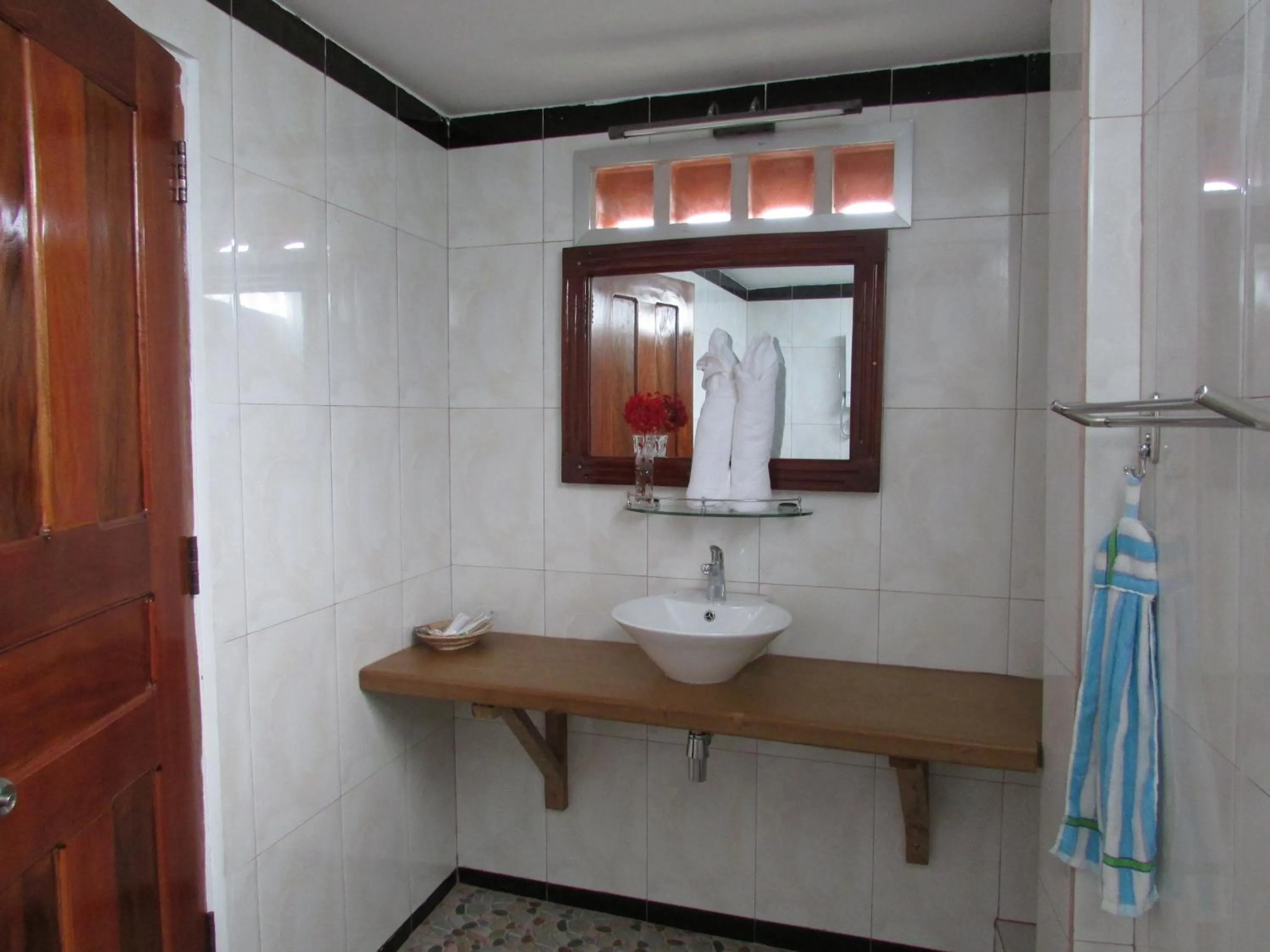 Bathroom in Phoumrumduol Bungalow