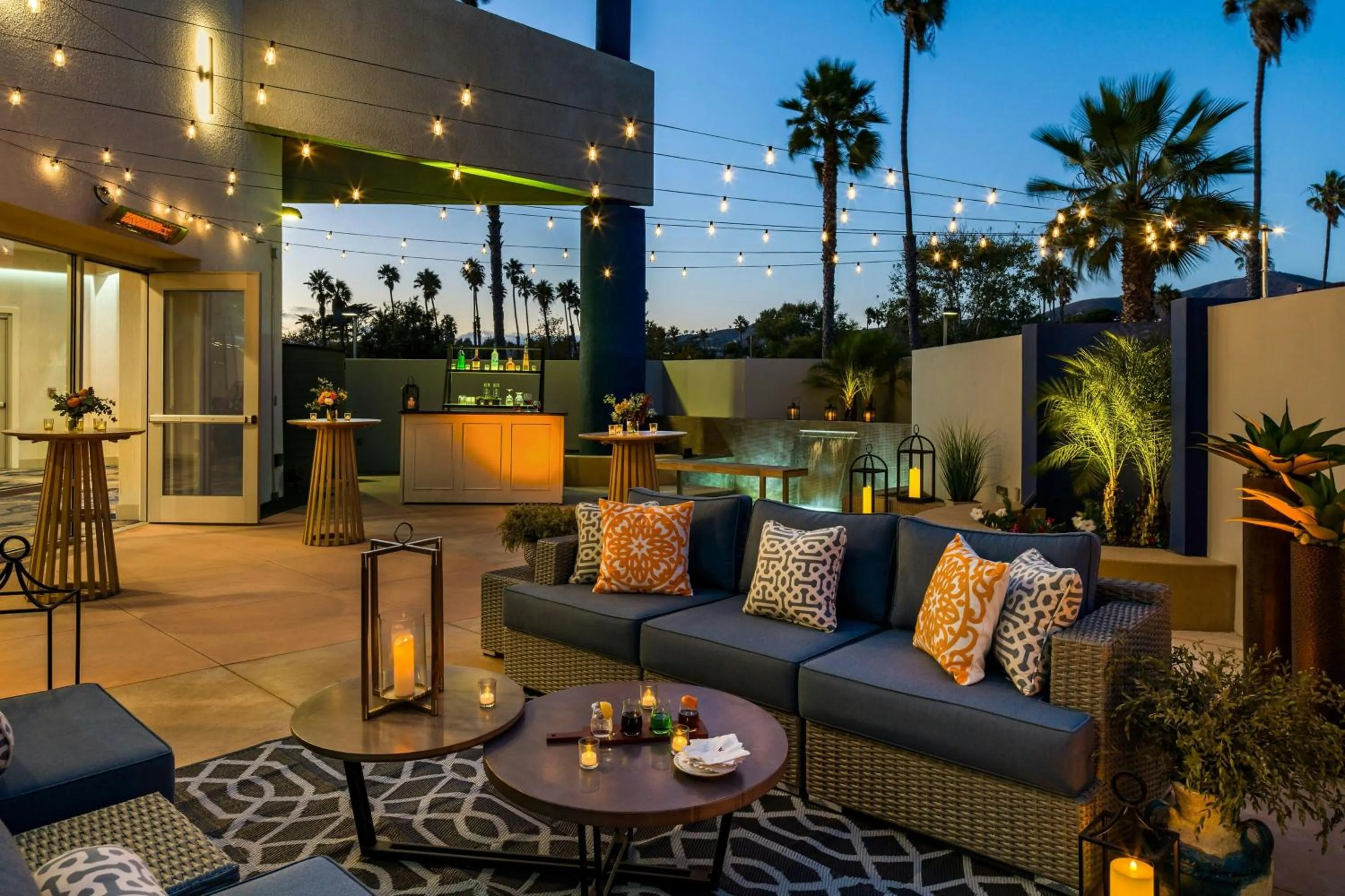 Meeting/conference room in Ventura Beach Marriott