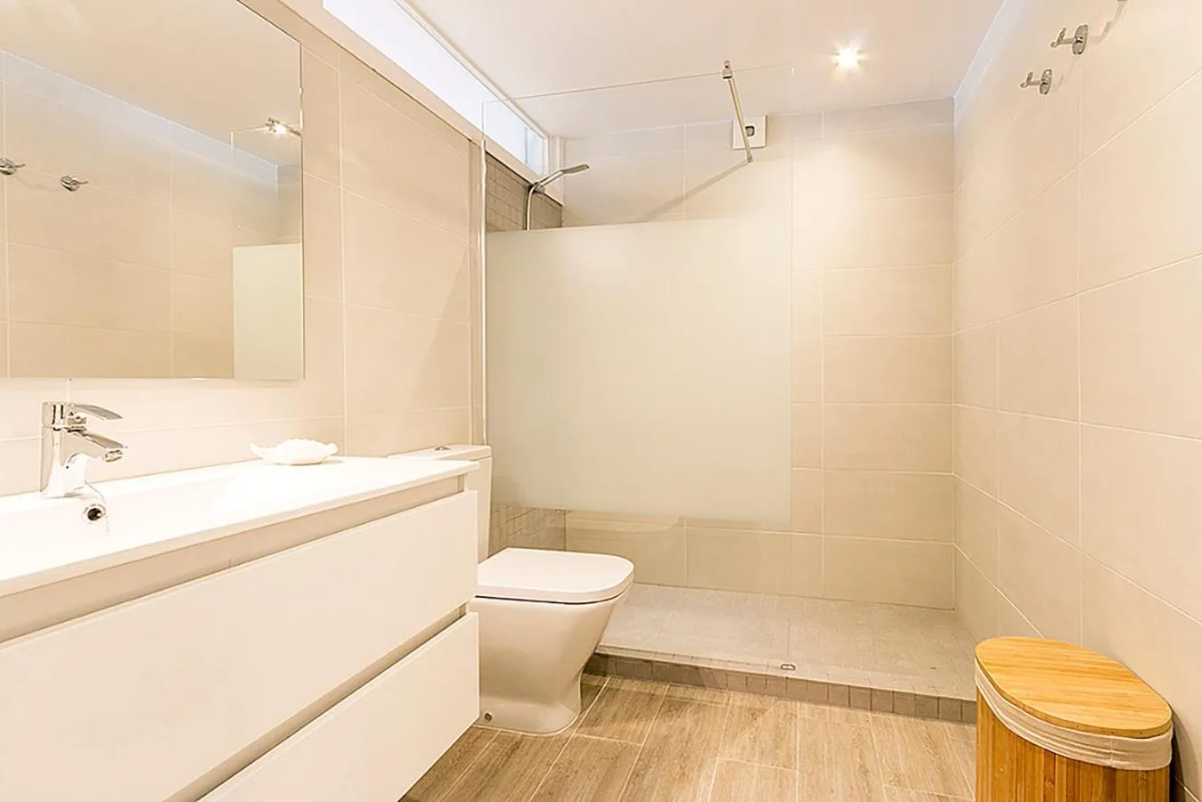 Bathroom in Apartment CB 2