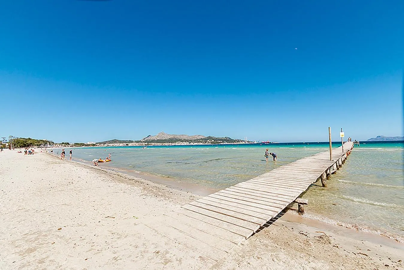 Beach in Apartment CB 2