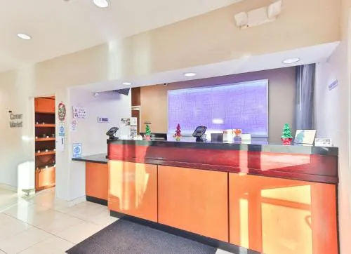 Comfort Inn & Suites