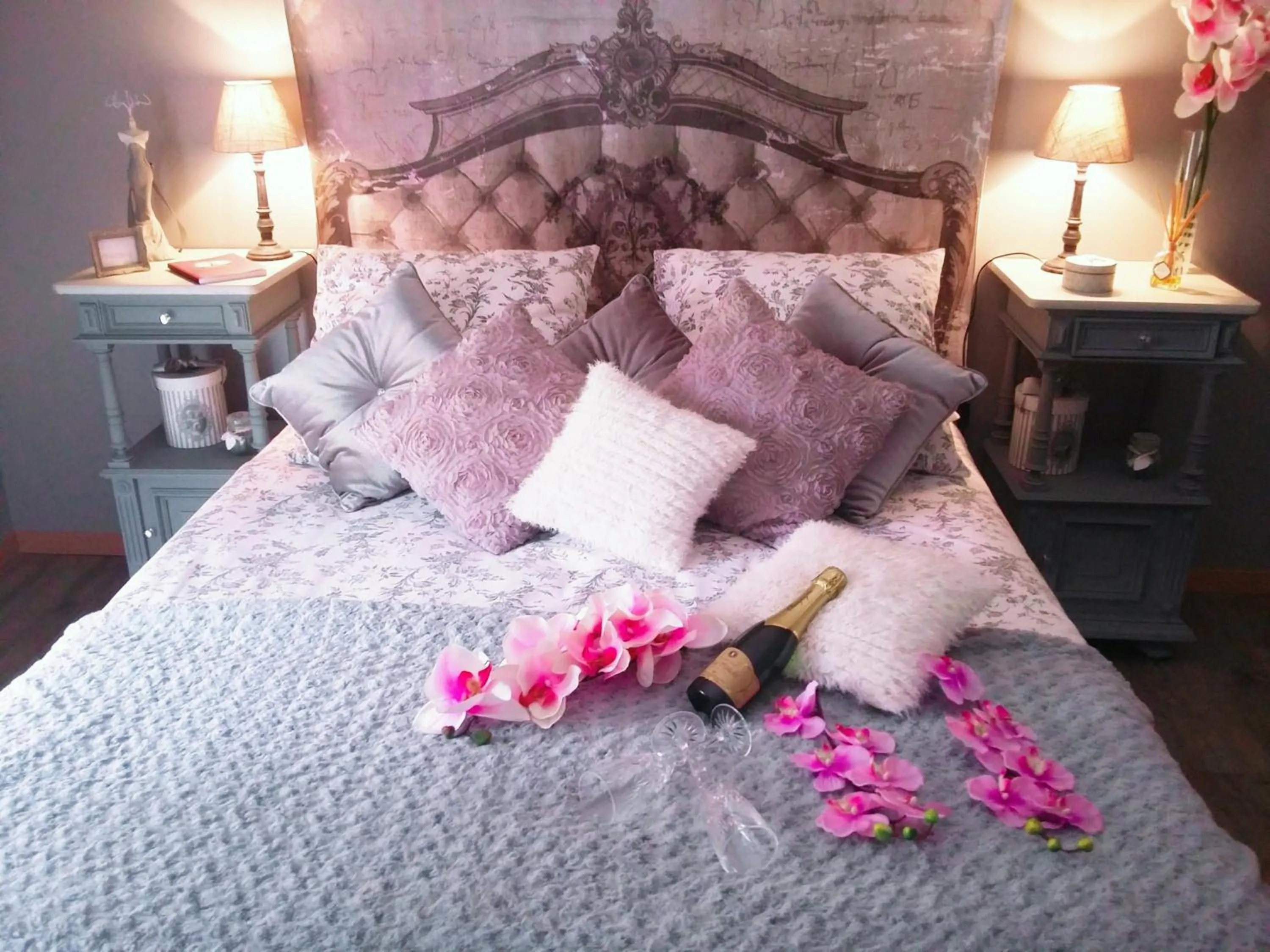 Bedroom, Bed in Du Coté de Lacoume