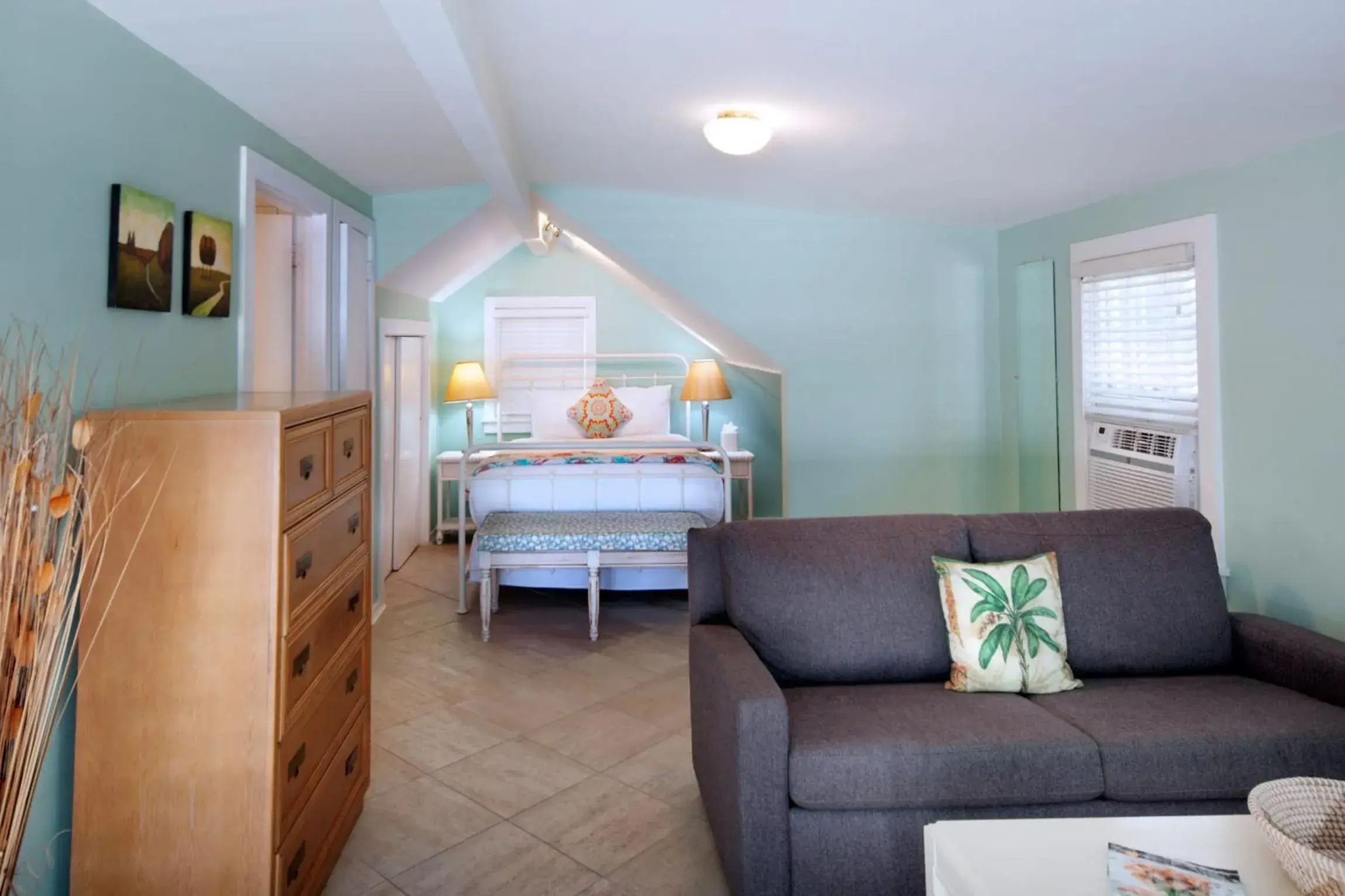 Premier Suite in Westwinds Inn Premier Suite in Westwinds Inn