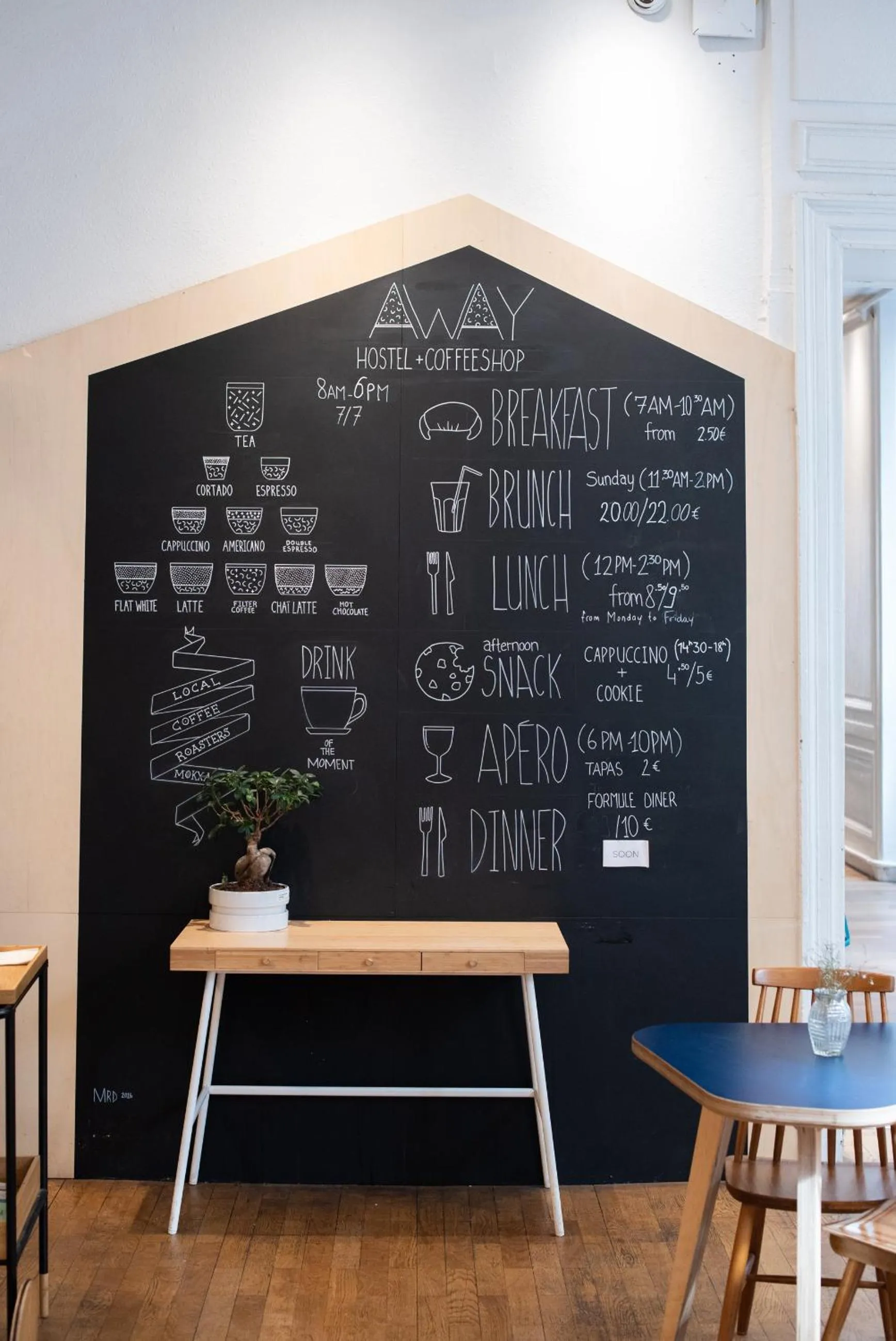 Coffee/tea facilities in Away Hostel & Coffee Shop