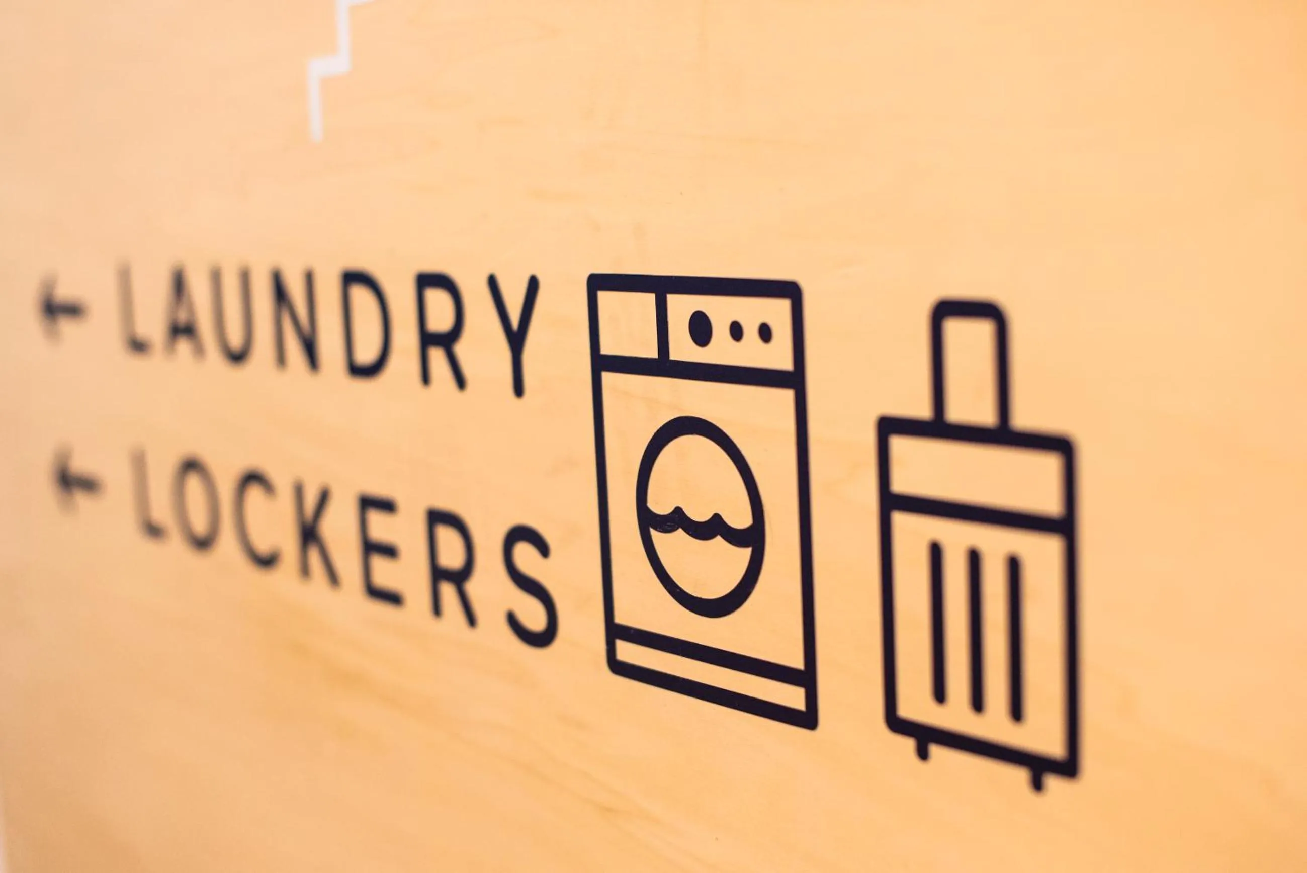 Away Hostel & Coffee Shop