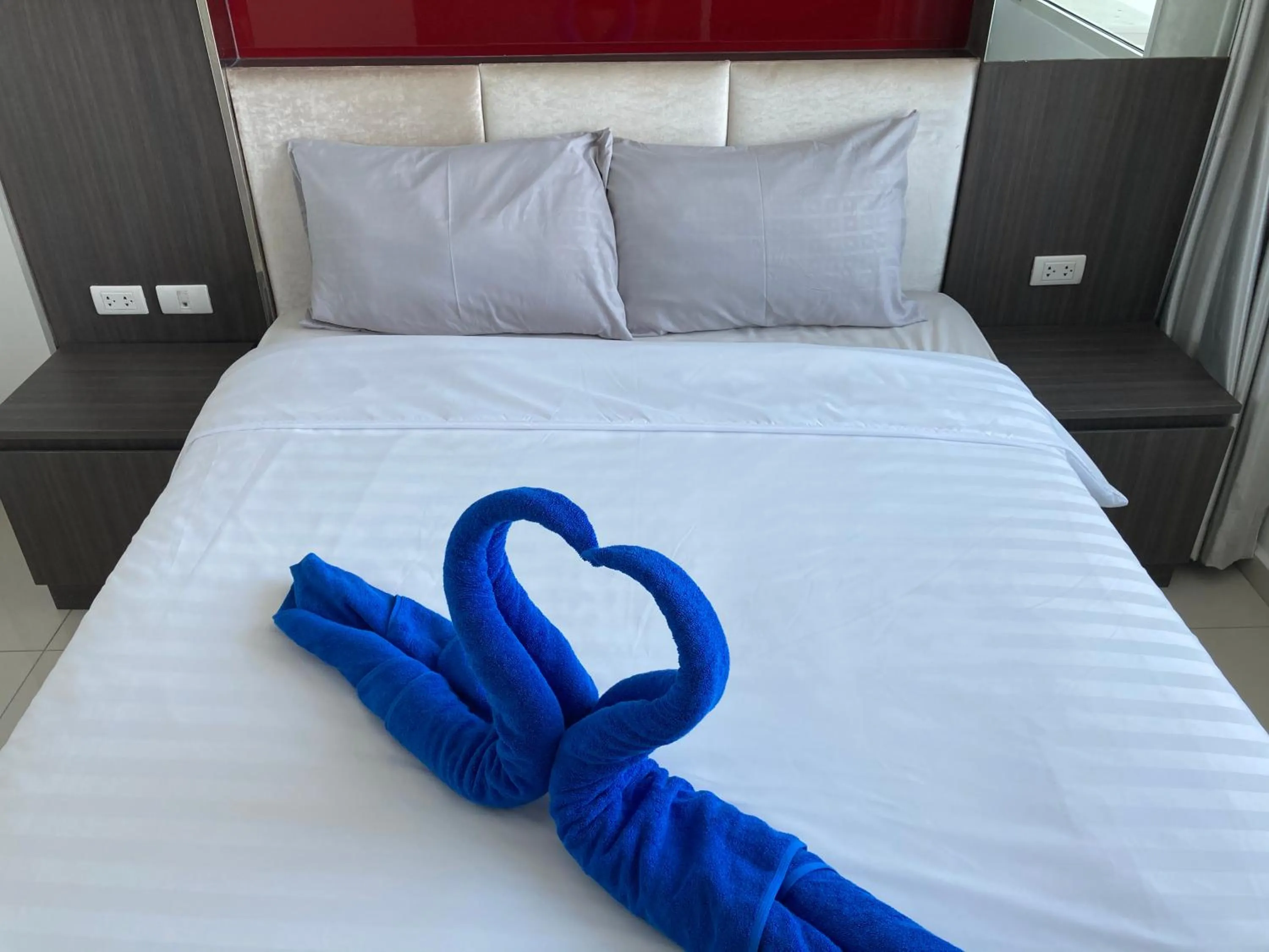 Bed in Vision Pratumnak By Pattaya Sunny Rentals