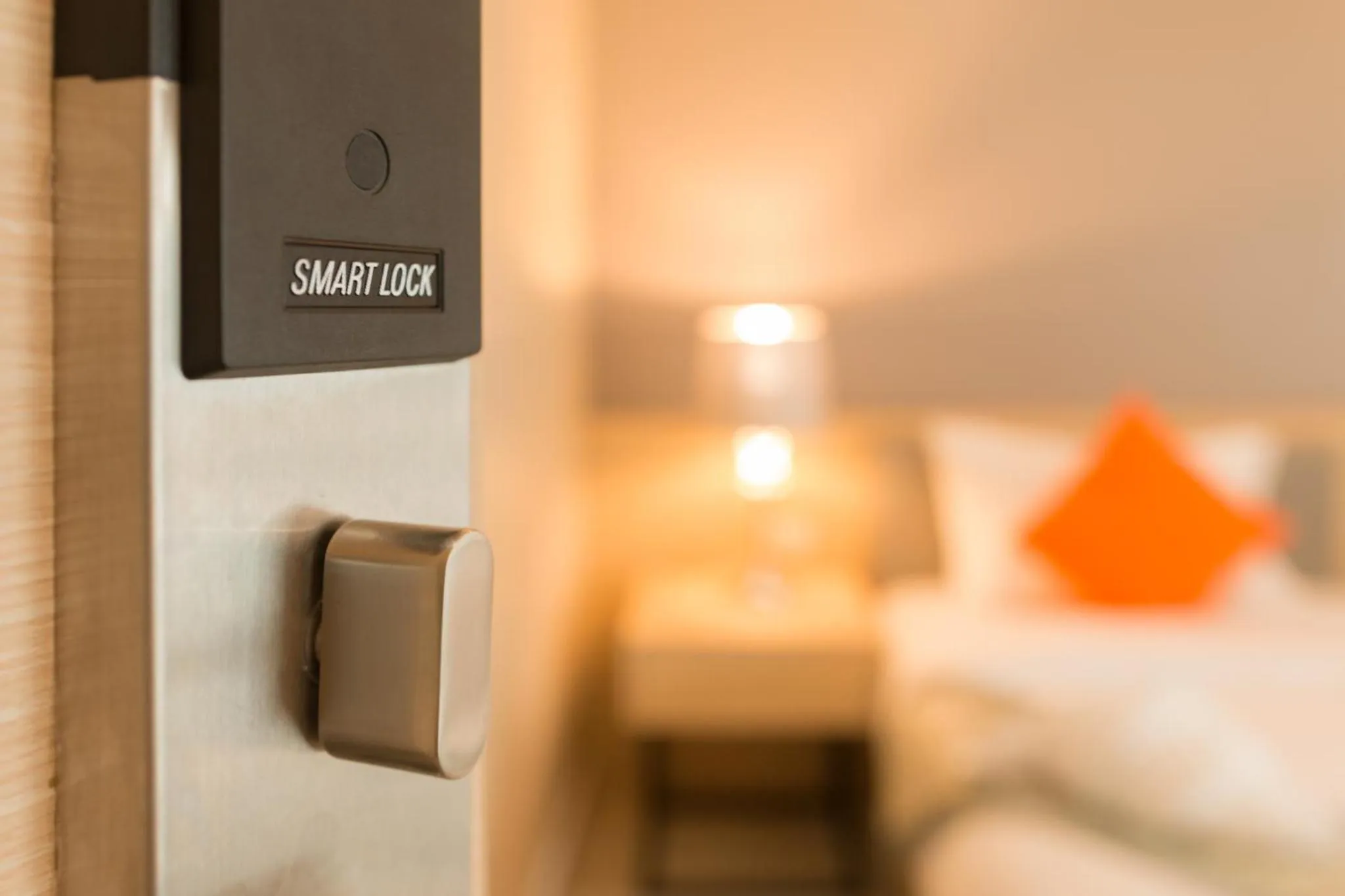 Bed in The Smart Hotel Hat Yai