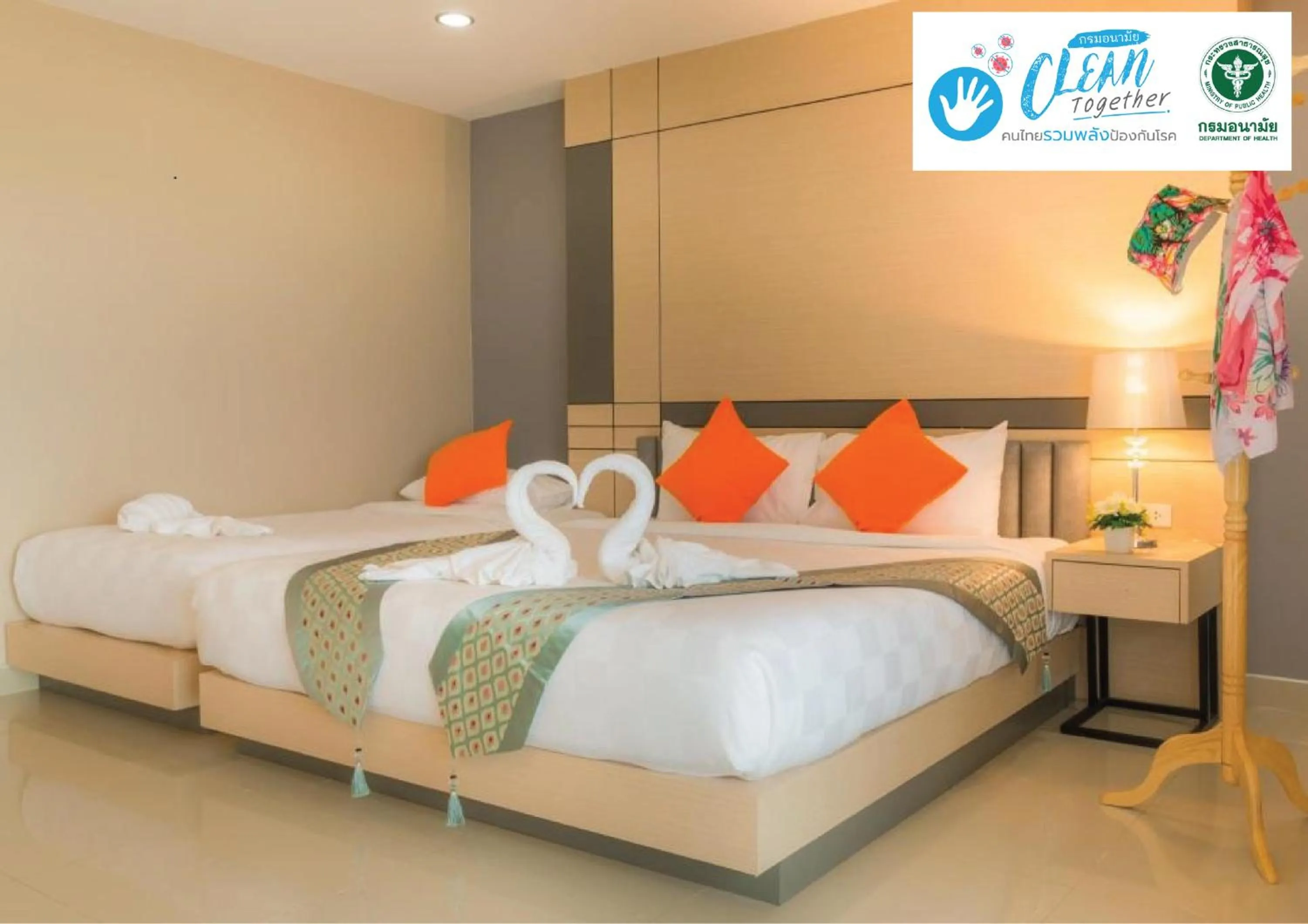 Bed in The Smart Hotel Hat Yai