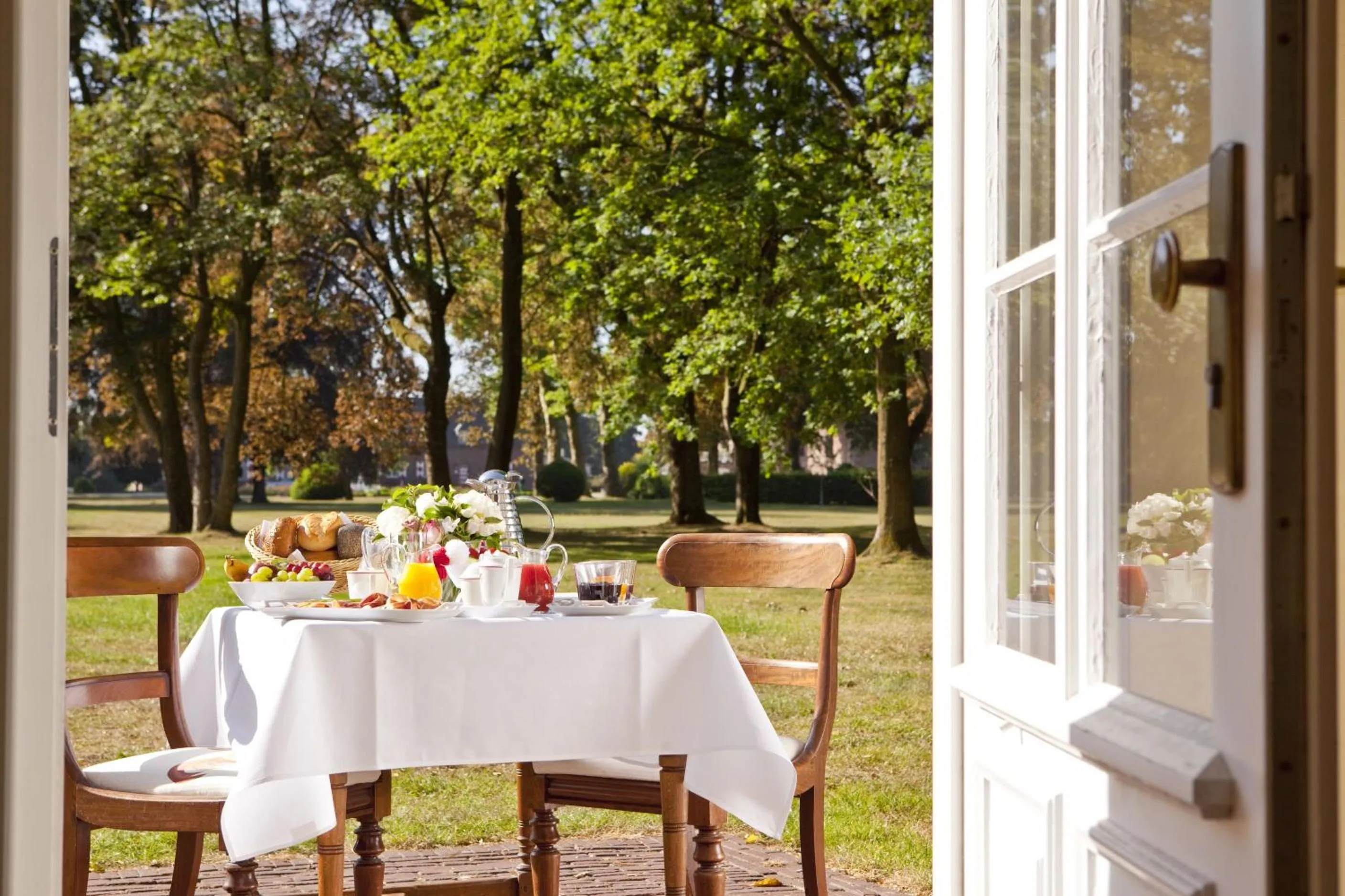 Decorative detail in Schloss Hertefeld & Hertefeldhof