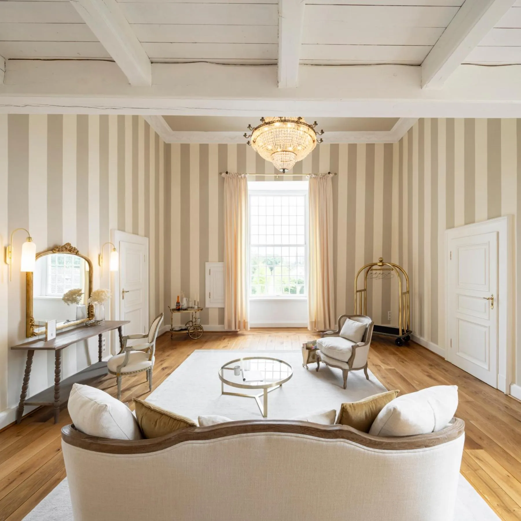 Living room in Schloss Hertefeld & Hertefeldhof