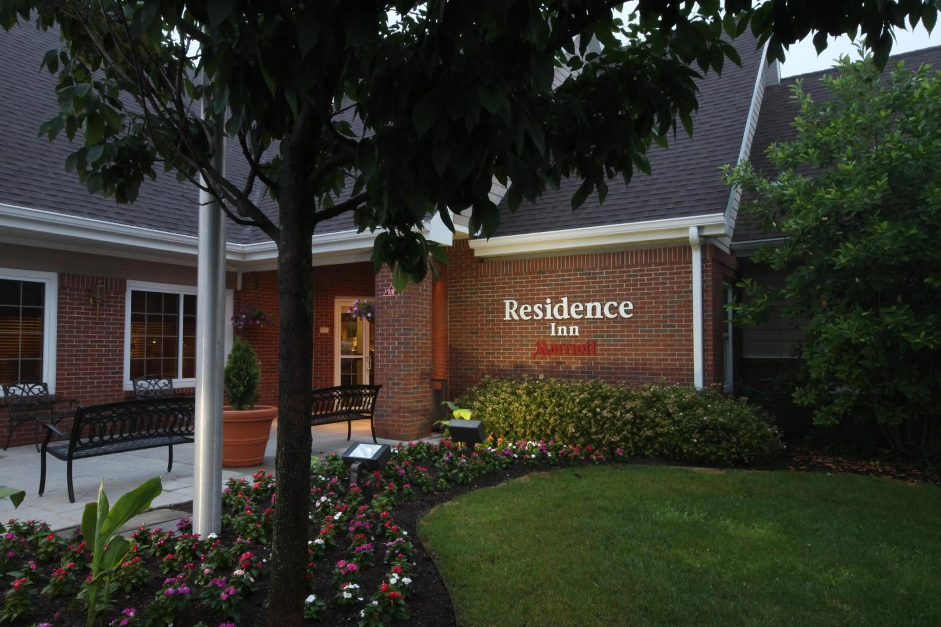 Property building in Residence Inn Philadelphia/Montgomeryville