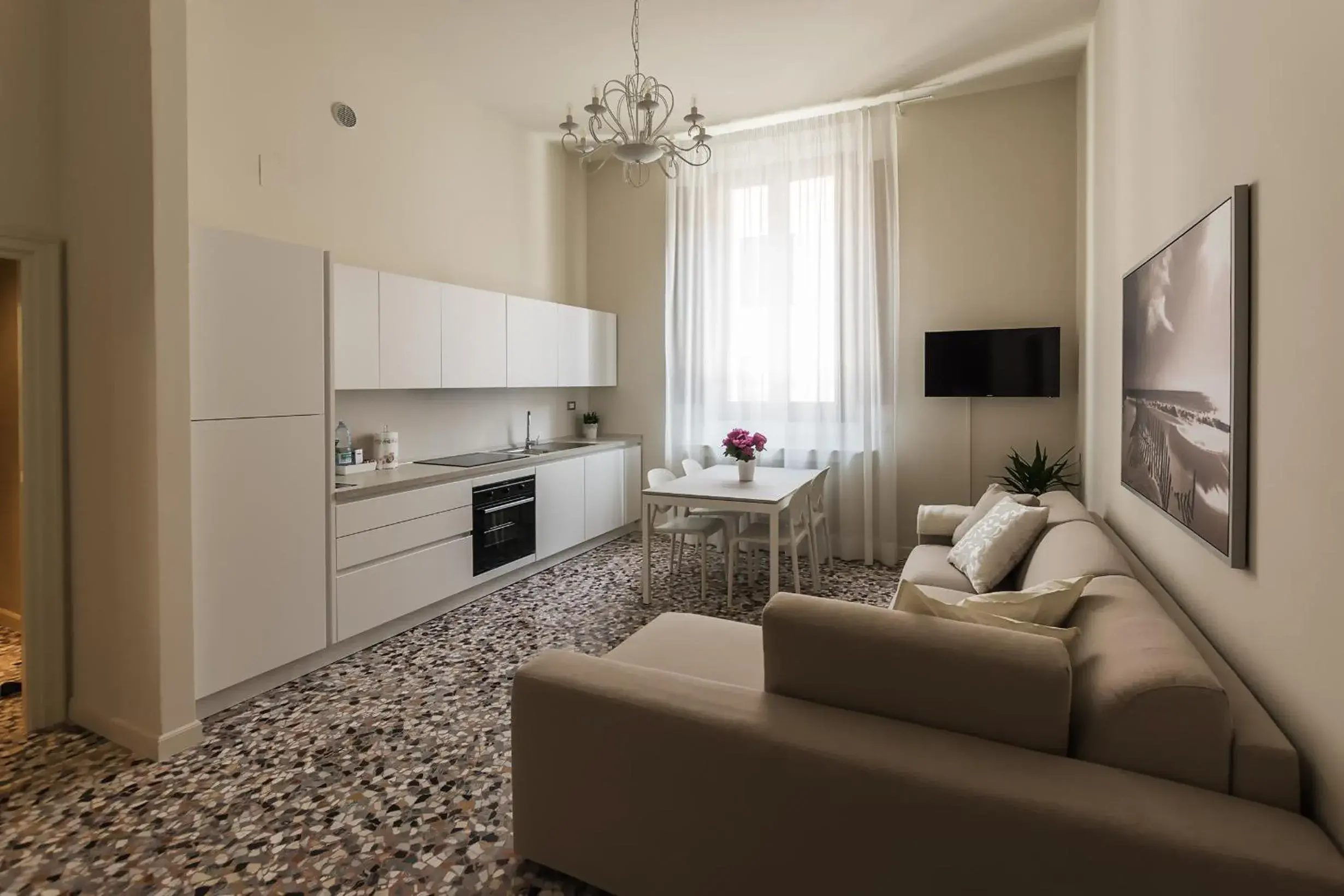 Alighieri Theatre Charming Suite Alighieri Theatre Charming Suite
