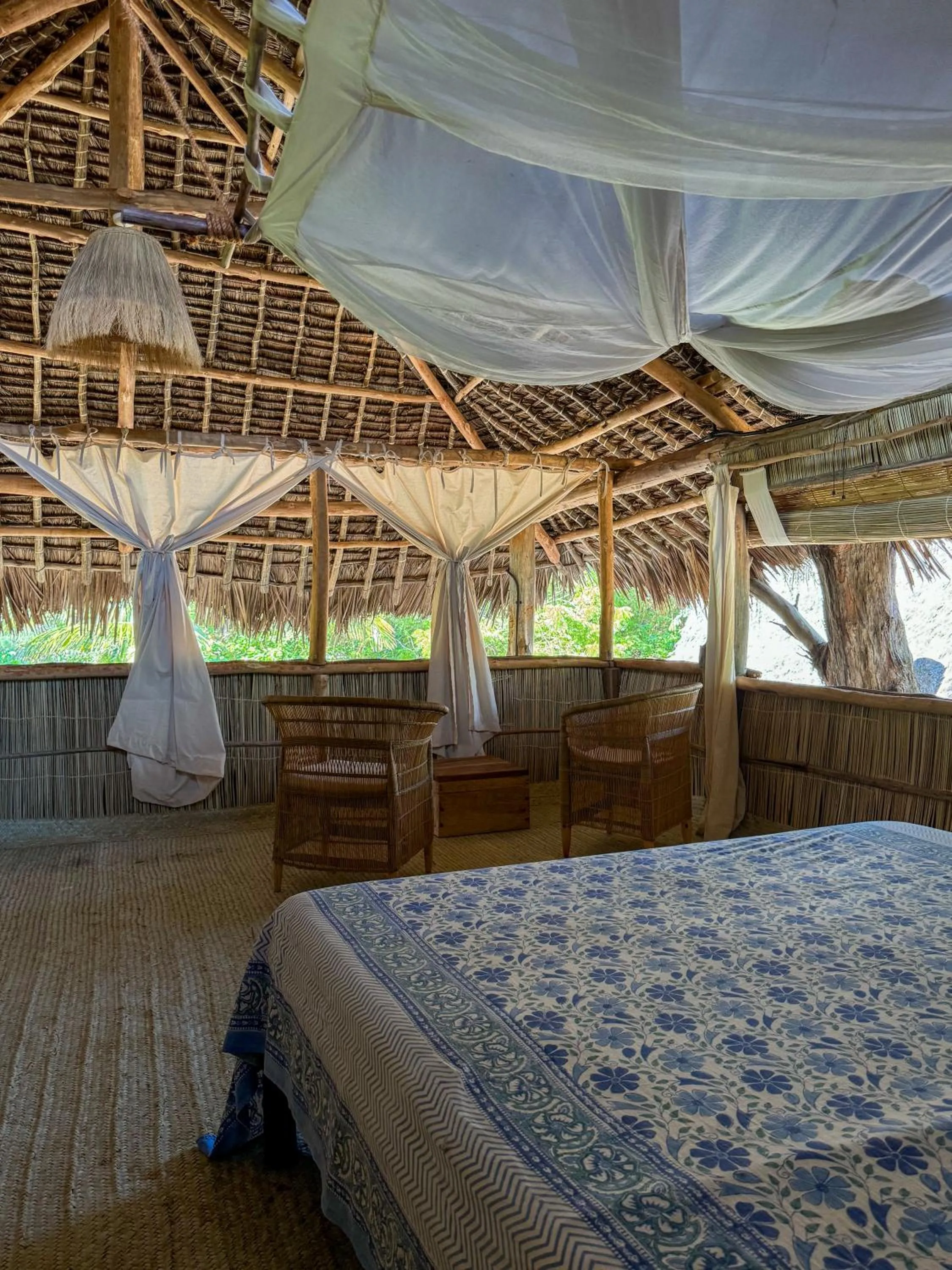 Bed in Che Shale