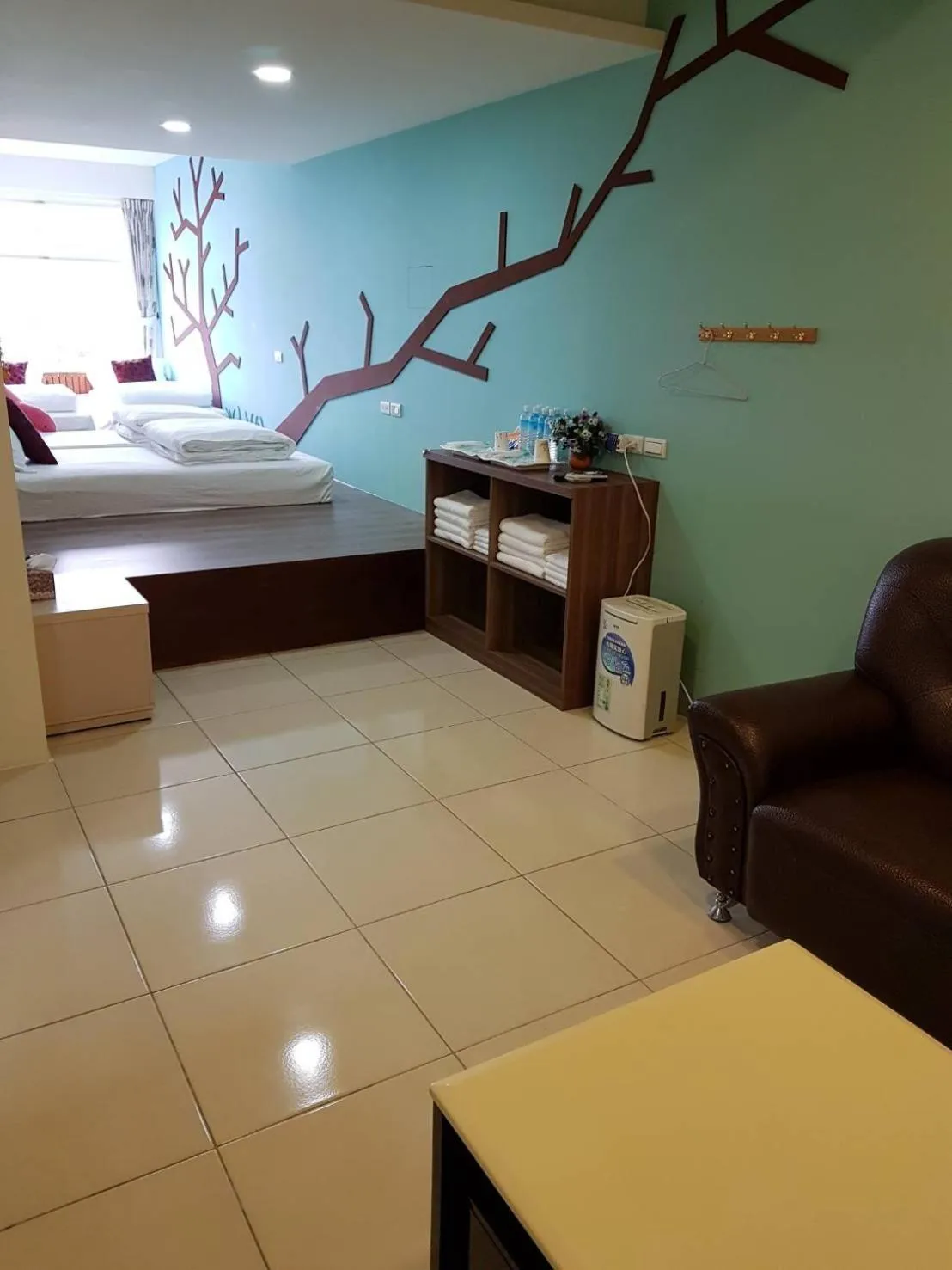 Bed in Water Bird Family