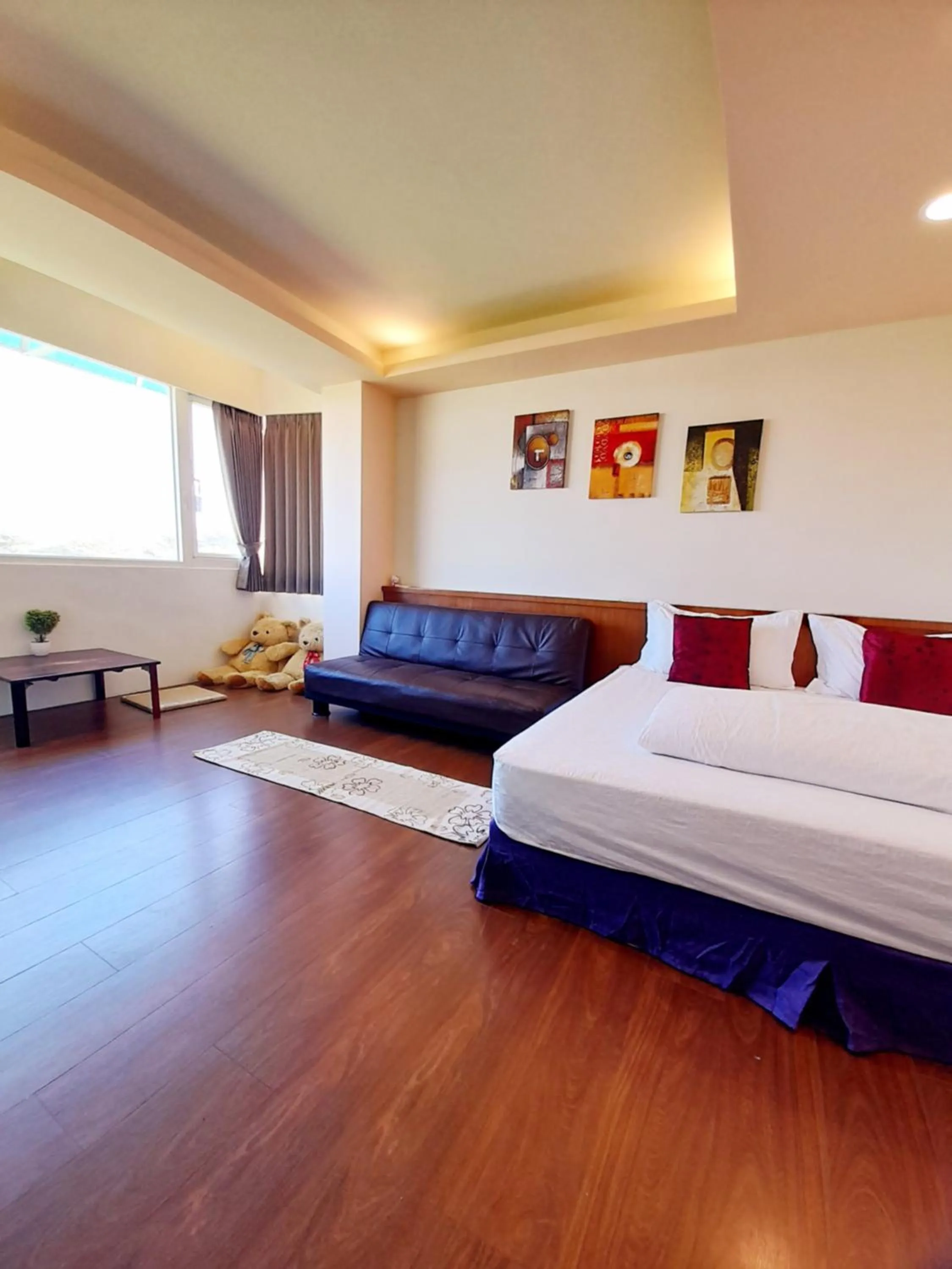 Bed in Water Bird Family