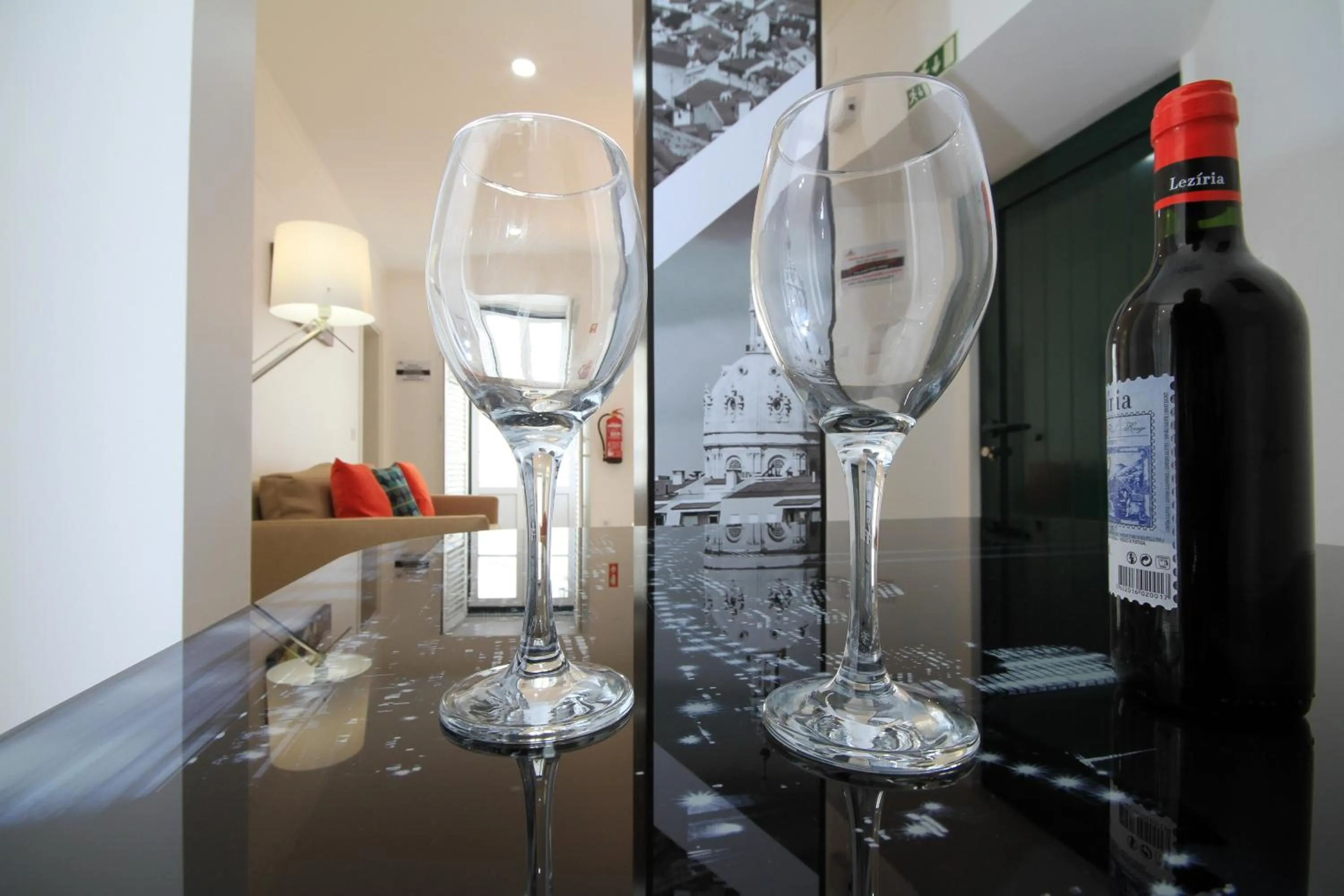 Drinks in Alfama Right Point