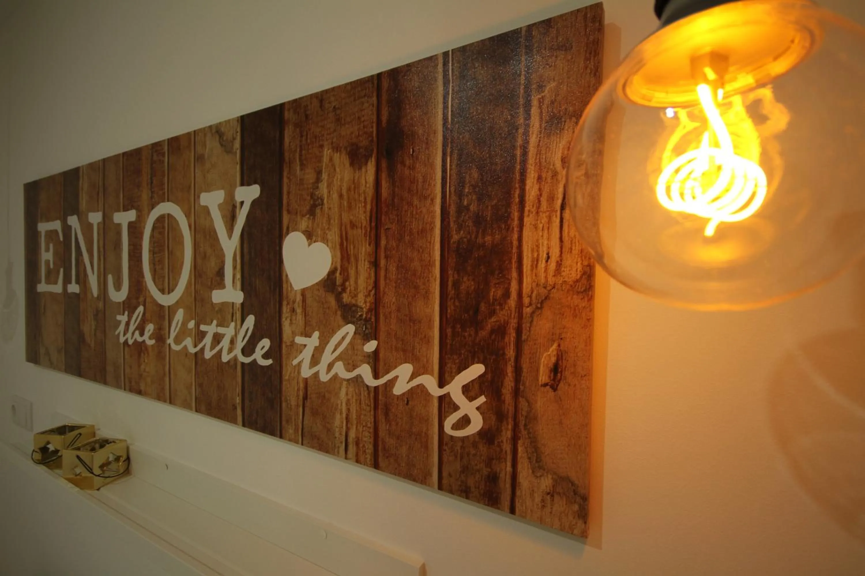 Bedroom in Alfama Right Point