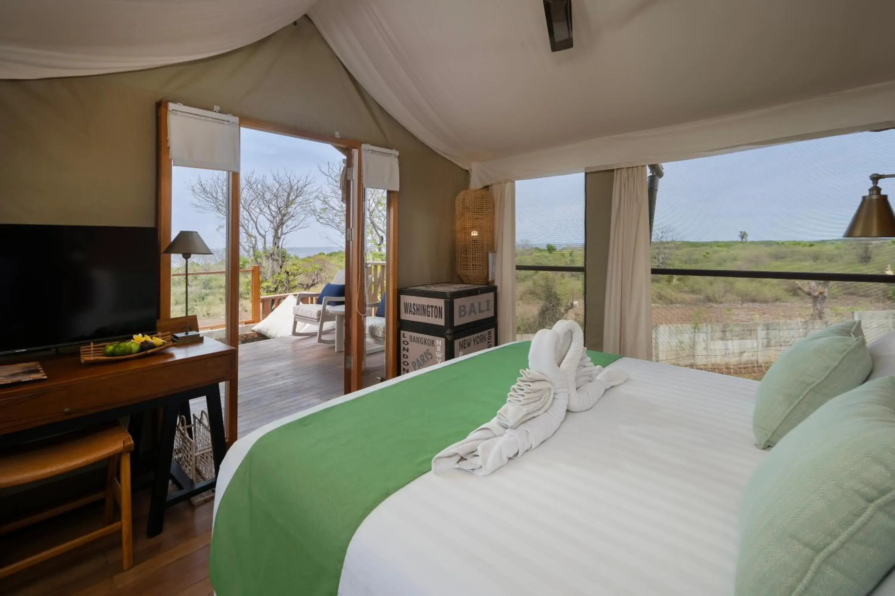 Bed in Menjangan Dynasty Resort Bed in Menjangan Dynasty Resort