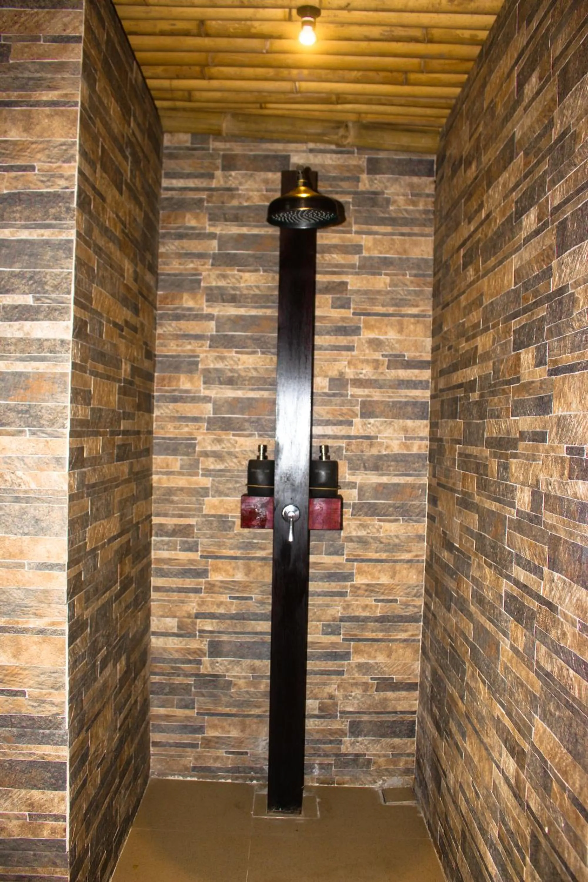 Bathroom in Menjangan Dynasty Resort