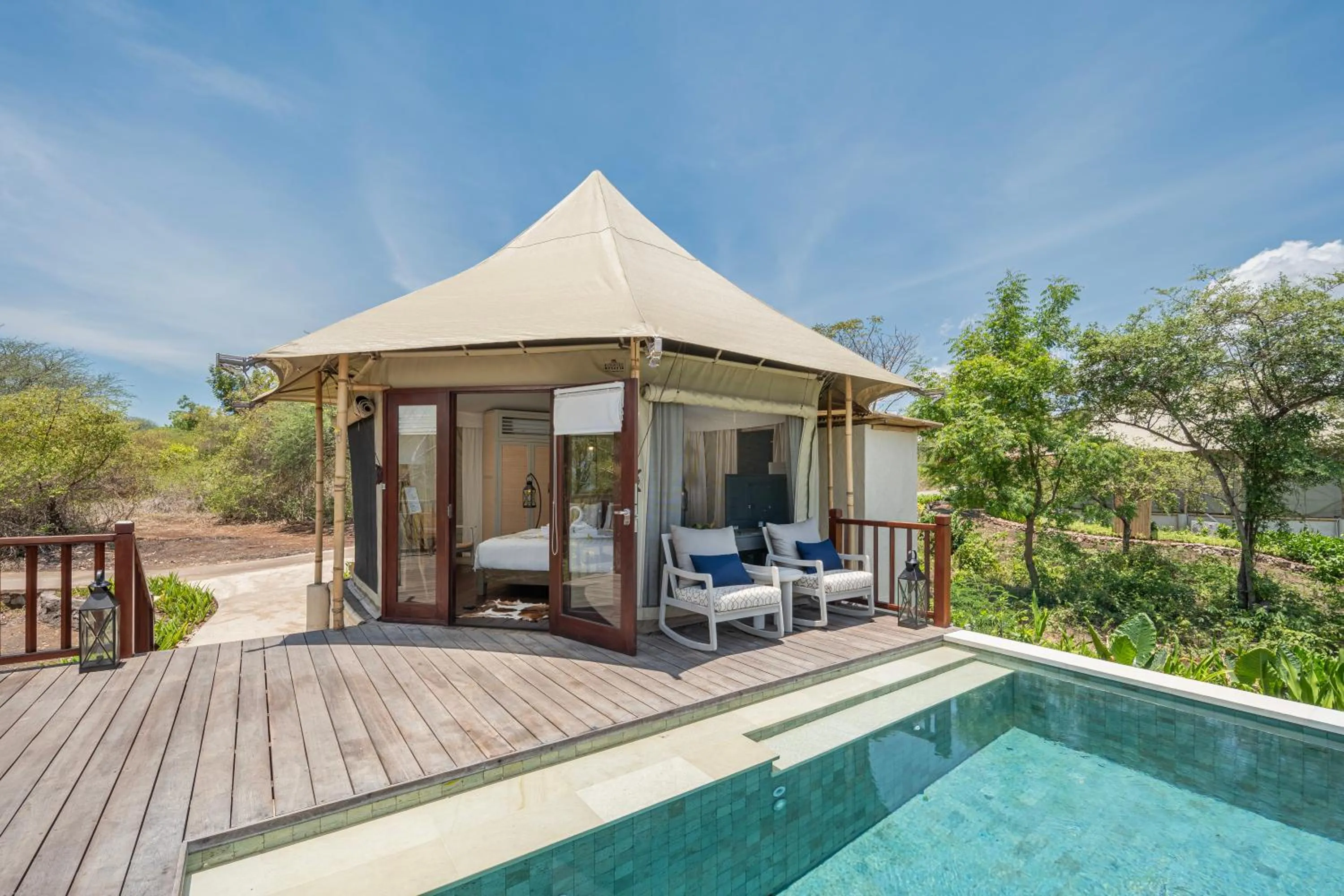 Menjangan Dynasty Resort