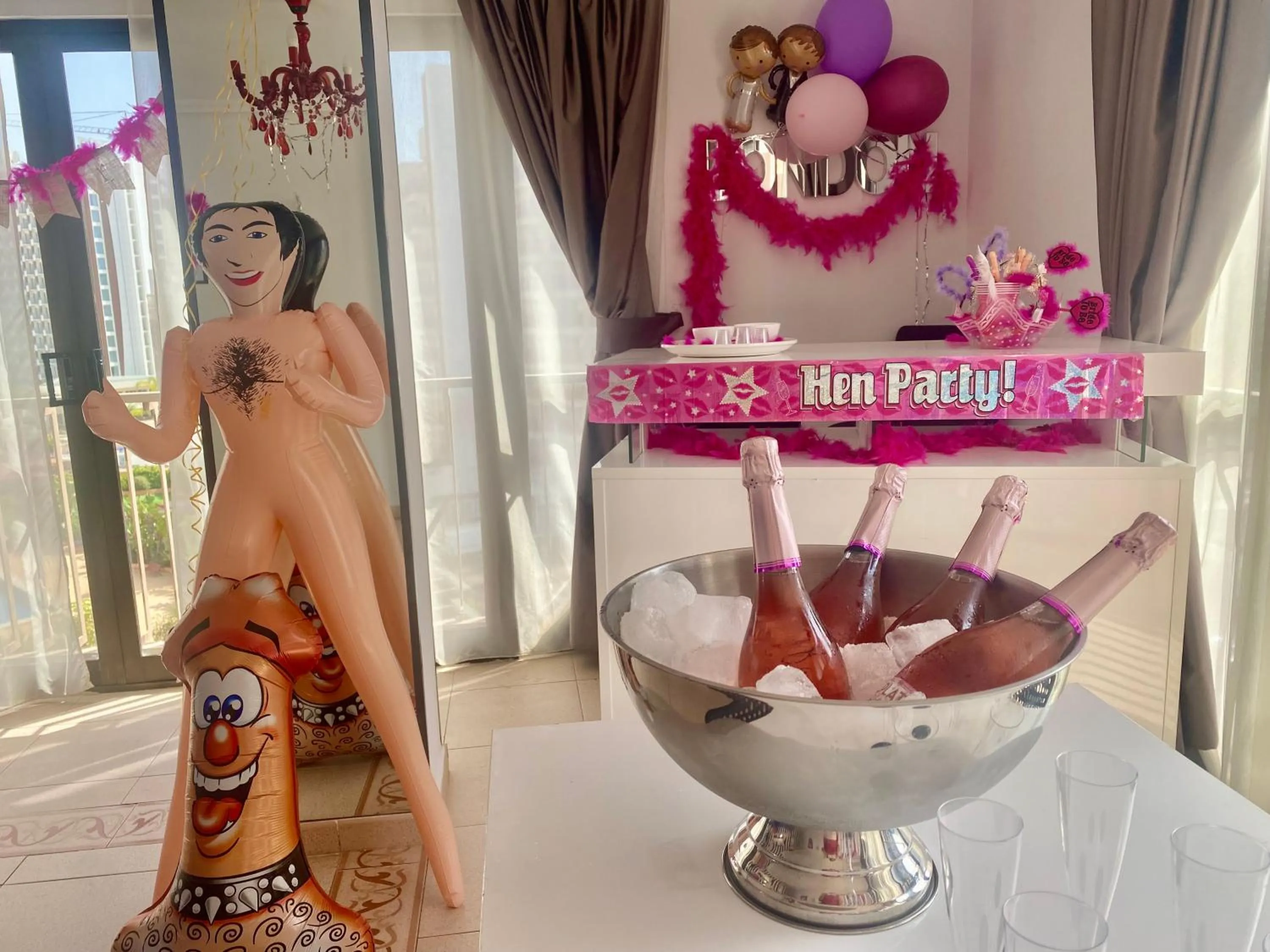 Drinks in My Pretty Payma Apartamentos