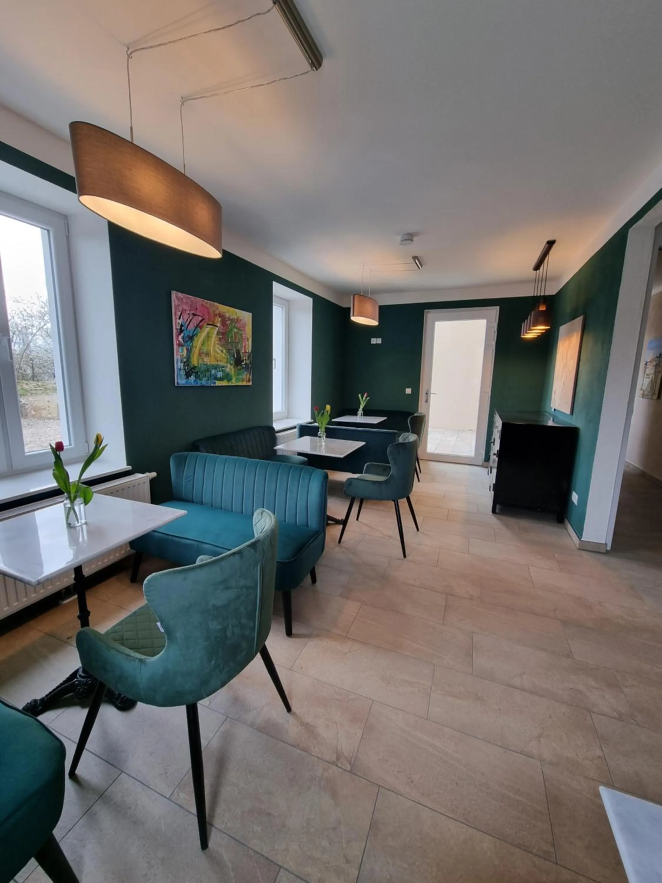 Lounge or bar in Hotel Burg Wanzleben