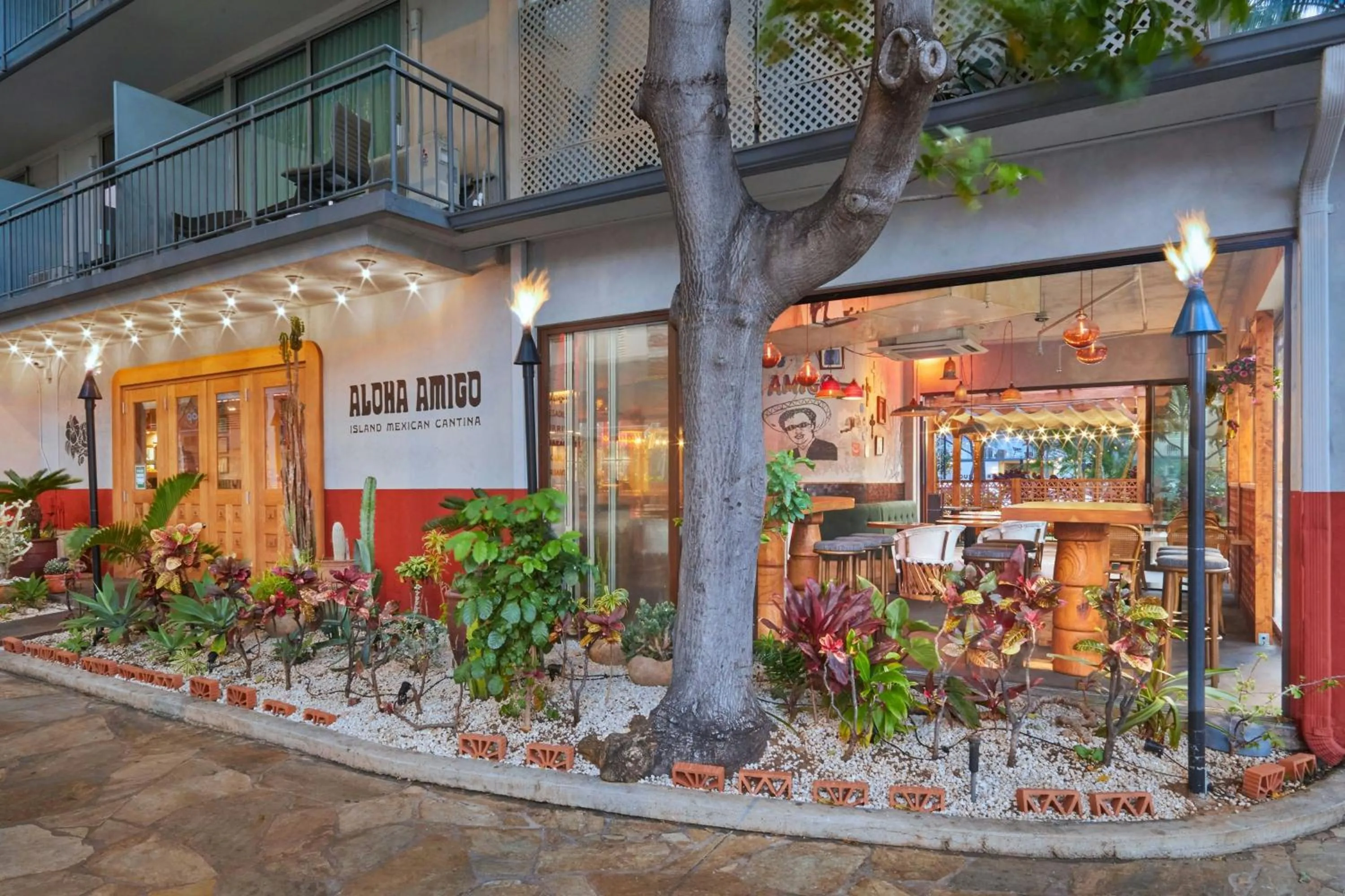 Property building in Courtyard by Marriott Waikiki Beach