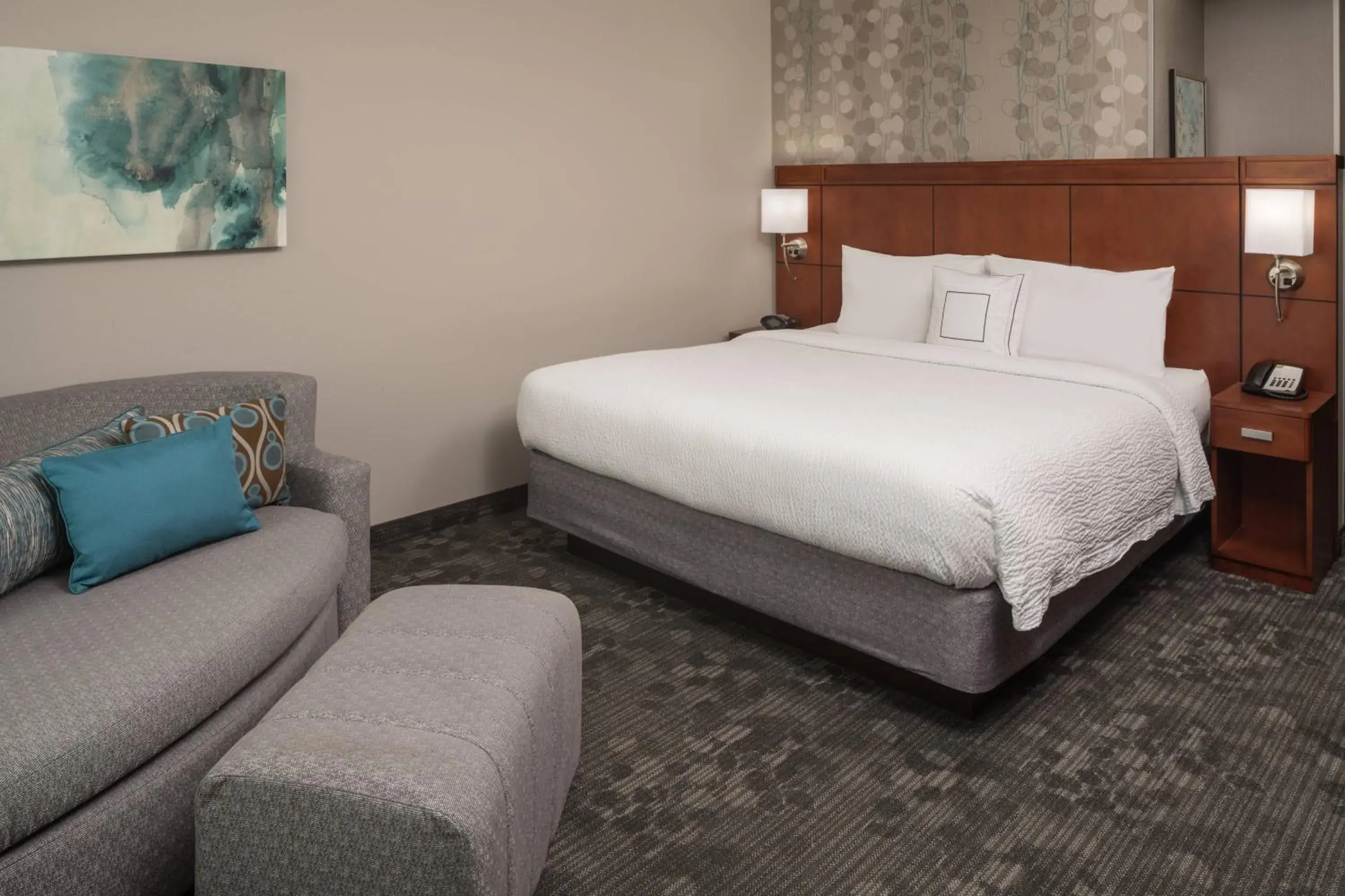 Newly Redesigned King Room - Hearing Accessible in Courtyard by Marriott Miami West/FL Turnpike Newly Redesigned King Room - Hearing Accessible in Courtyard by Marriott Miami West/FL Turnpike