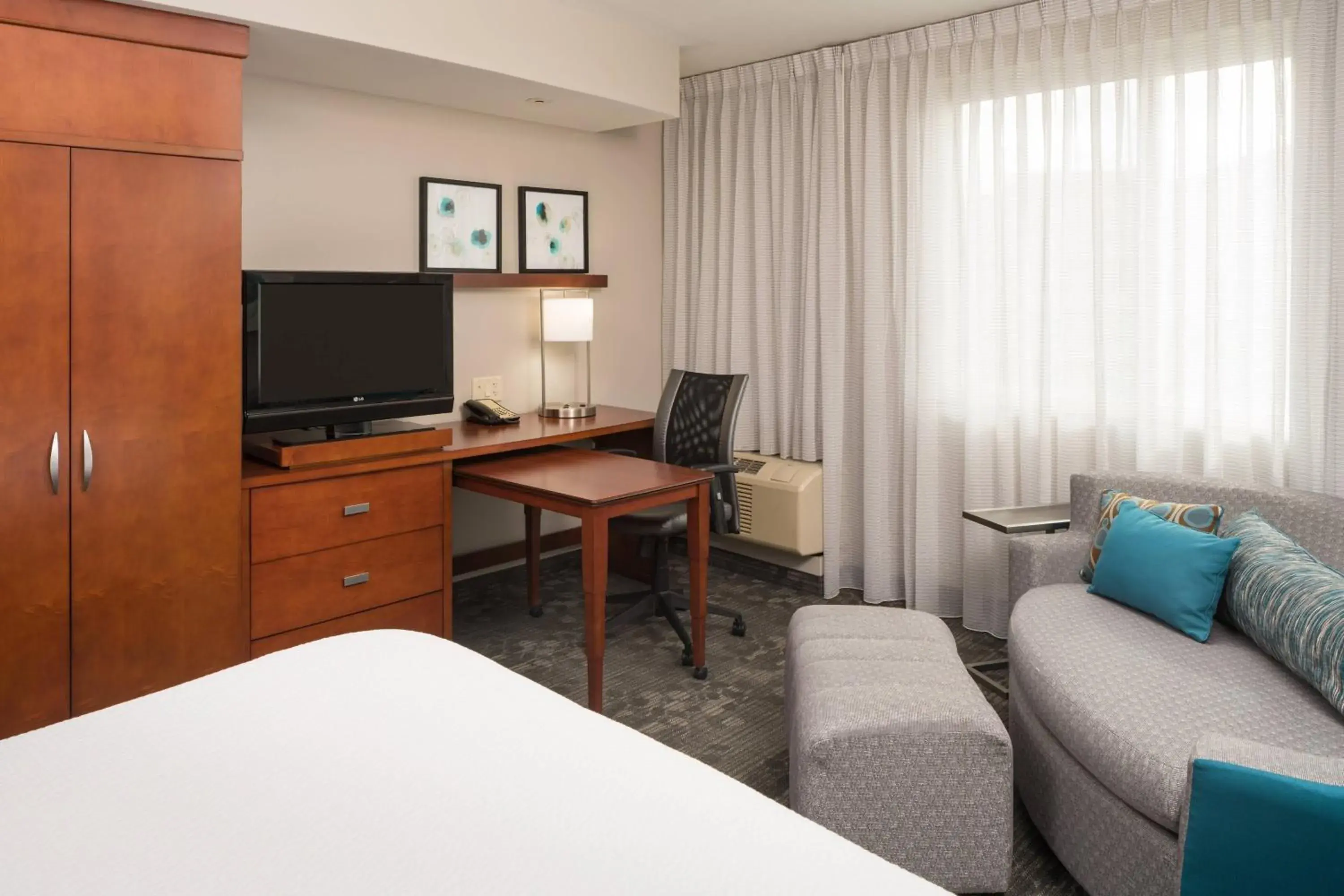 King Room in Courtyard by Marriott Miami West/FL Turnpike King Room in Courtyard by Marriott Miami West/FL Turnpike