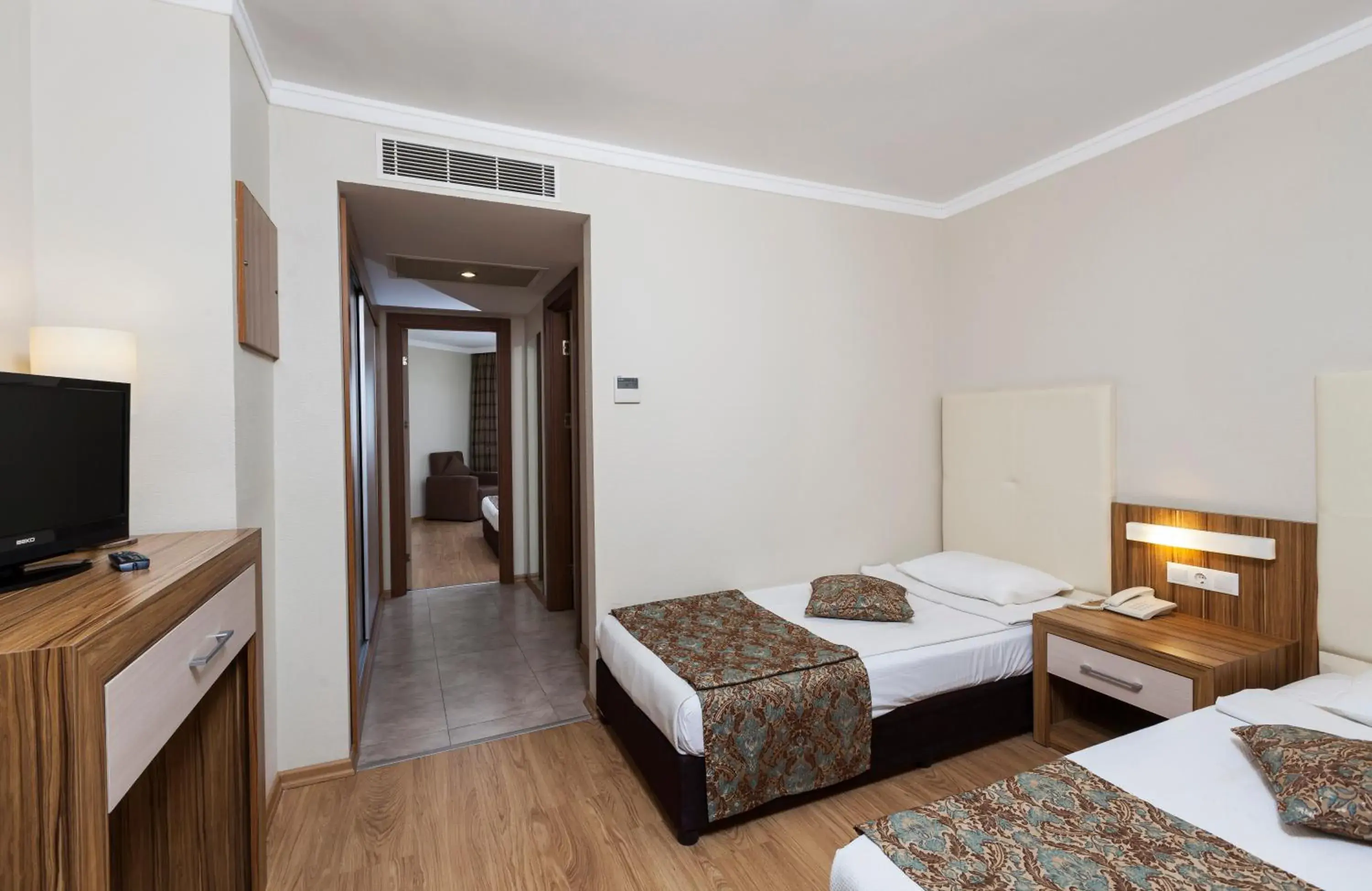 Photo of the whole room, Bed in Calimera Hane Garden Hotel Photo of the whole room, Bed in Calimera Hane Garden Hotel