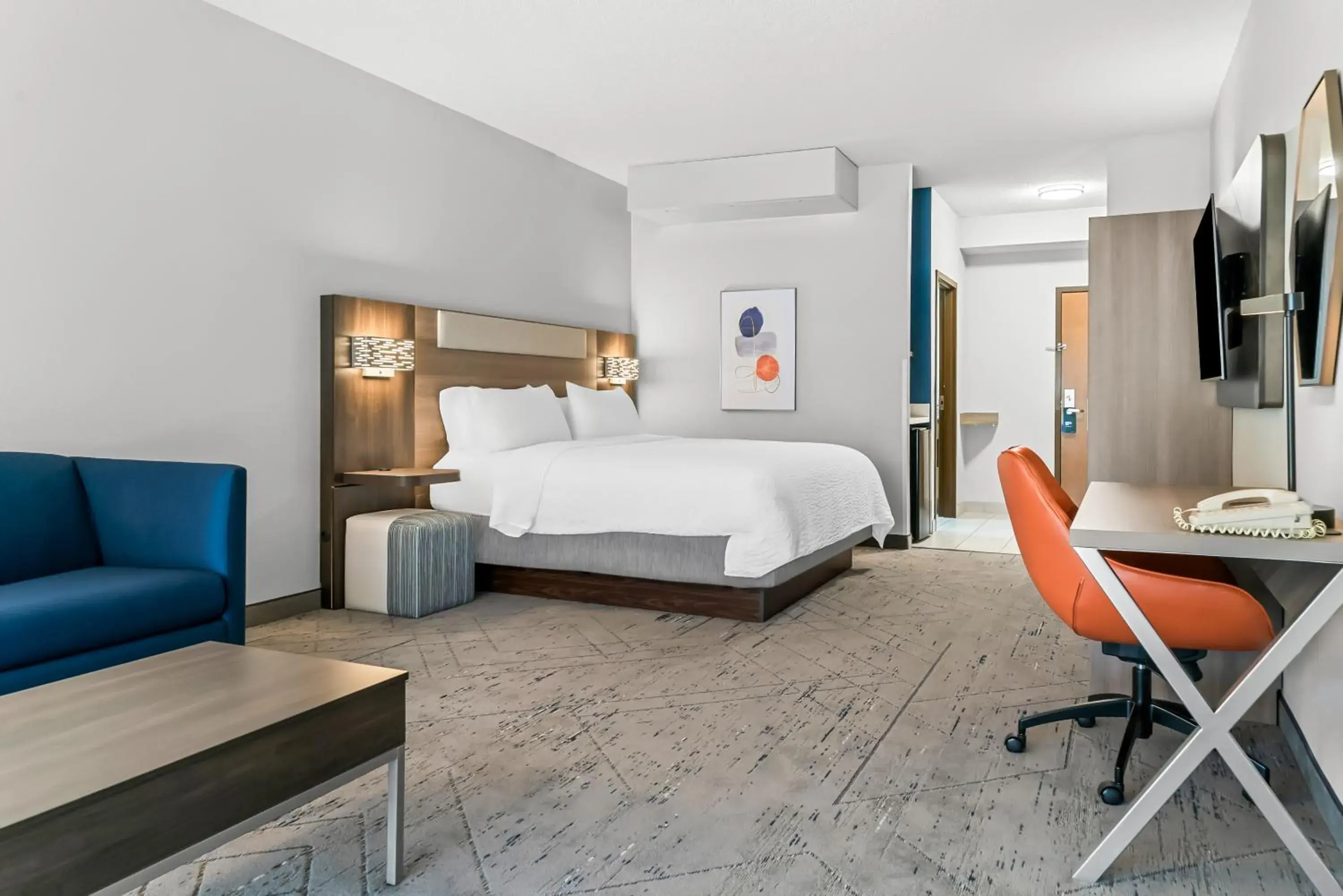 Suite - Hearing Accessible - Non-Smoking in Holiday Inn Express & Suites - Detroit Northwest - Livonia by IHG Suite - Hearing Accessible - Non-Smoking in Holiday Inn Express & Suites - Detroit Northwest - Livonia by IHG