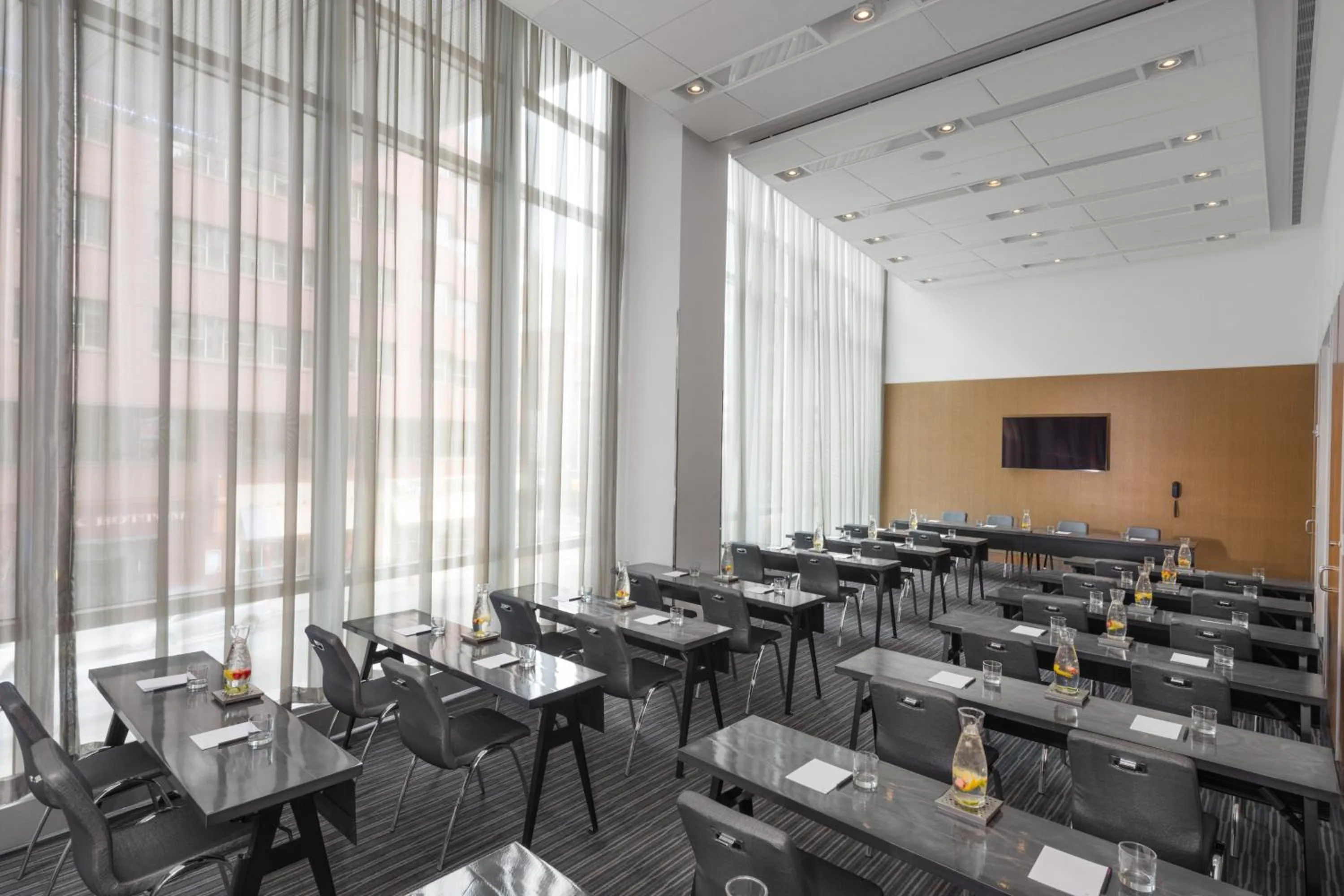 Meeting/conference room in W Boston