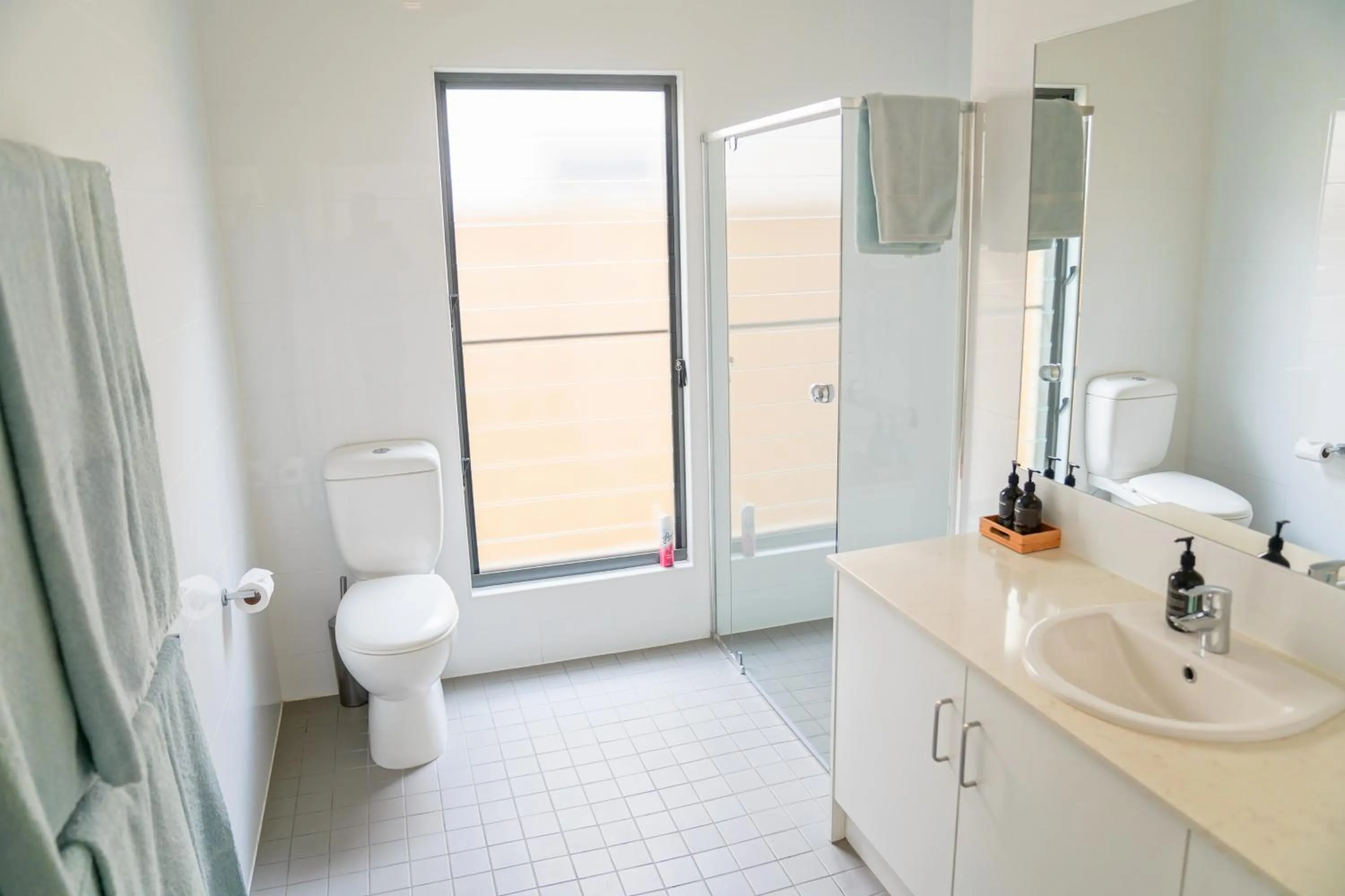 Bathroom in Villas on the Bay Kingscote