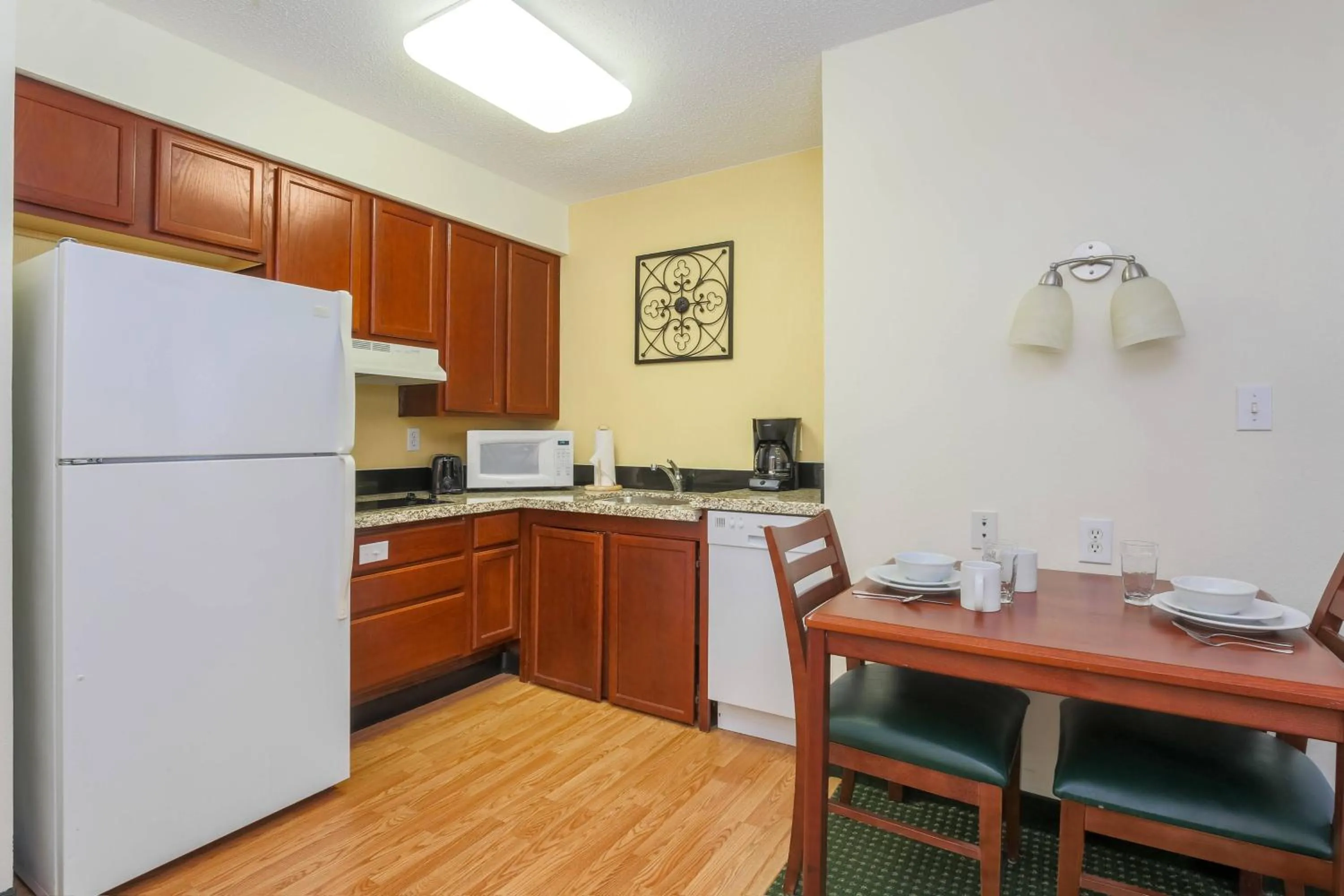 Kitchen or kitchenette in Residence Inn by Marriott Oklahoma City South