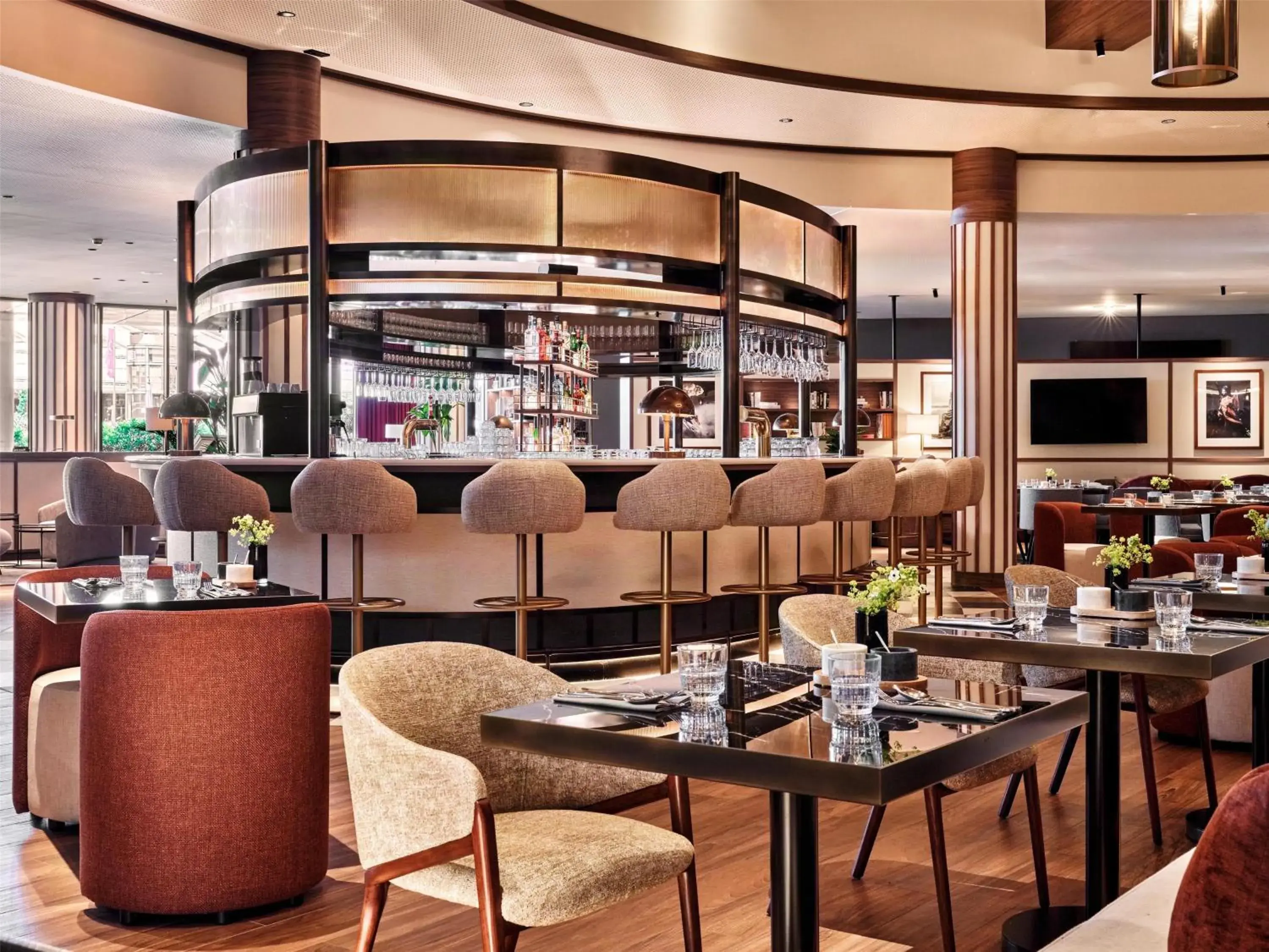 Restaurant/places to eat in Radisson Blu Hotel, Hamburg Airport Restaurant/places to eat in Radisson Blu Hotel, Hamburg Airport